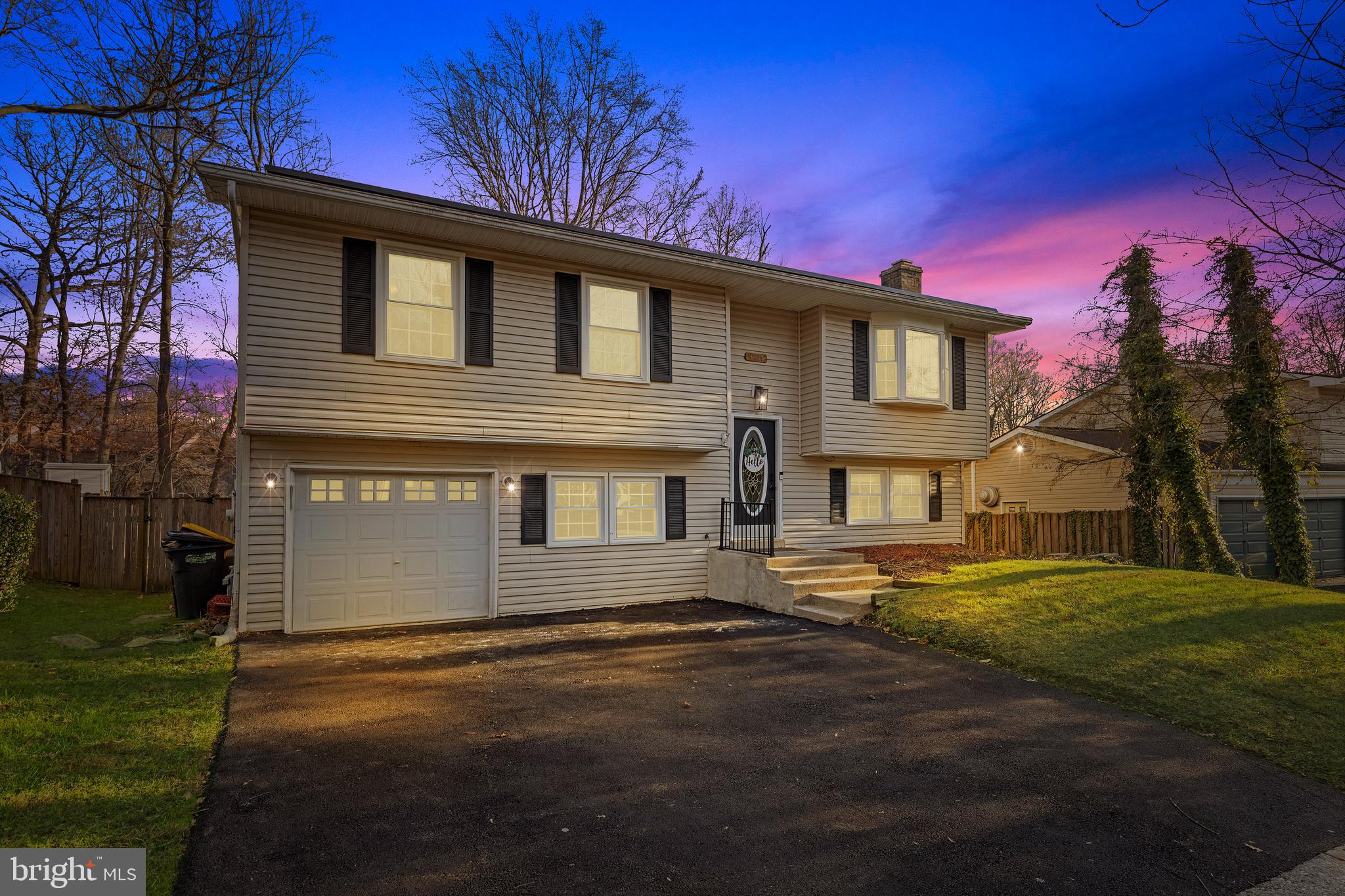 CROFTON MEADOWS - Residential