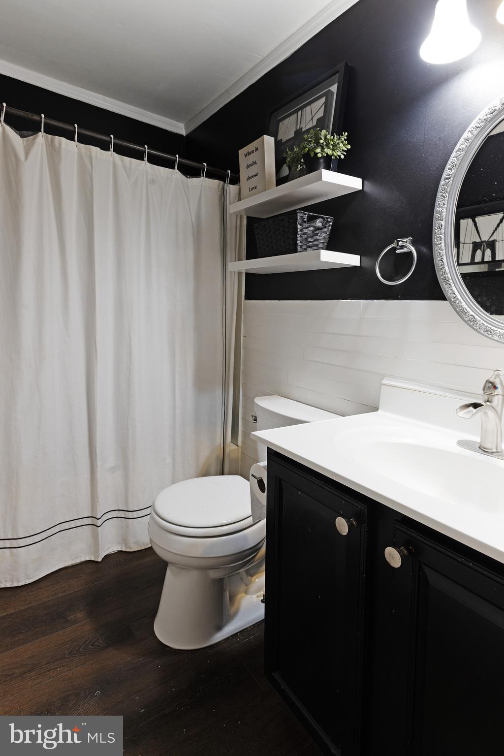 CROFTON MEADOWS - Residential