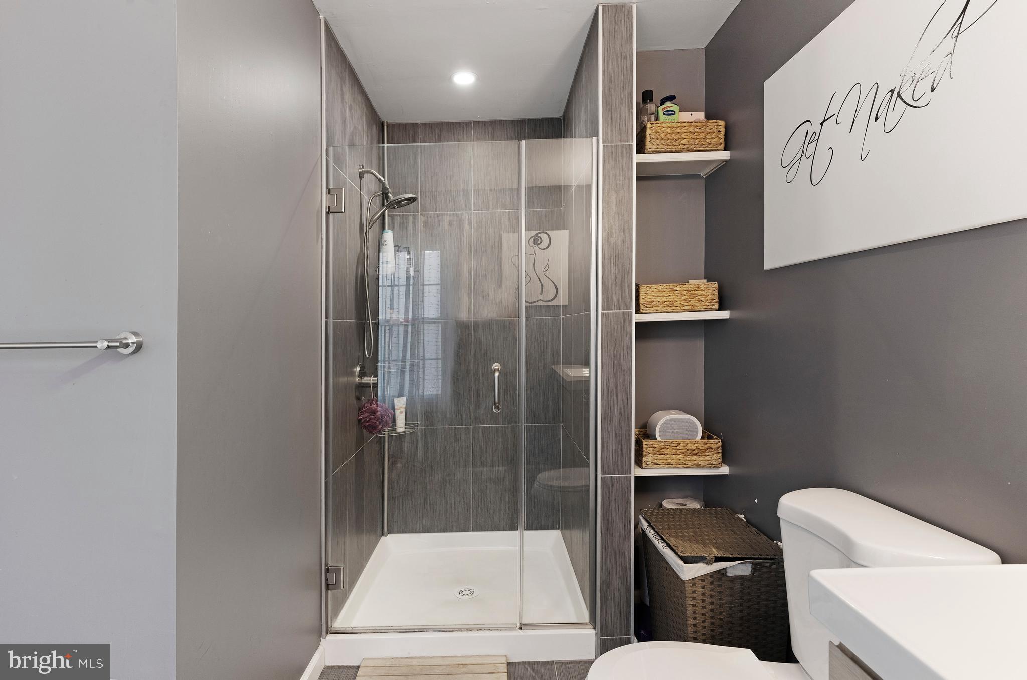 CROFTON MEADOWS - Residential