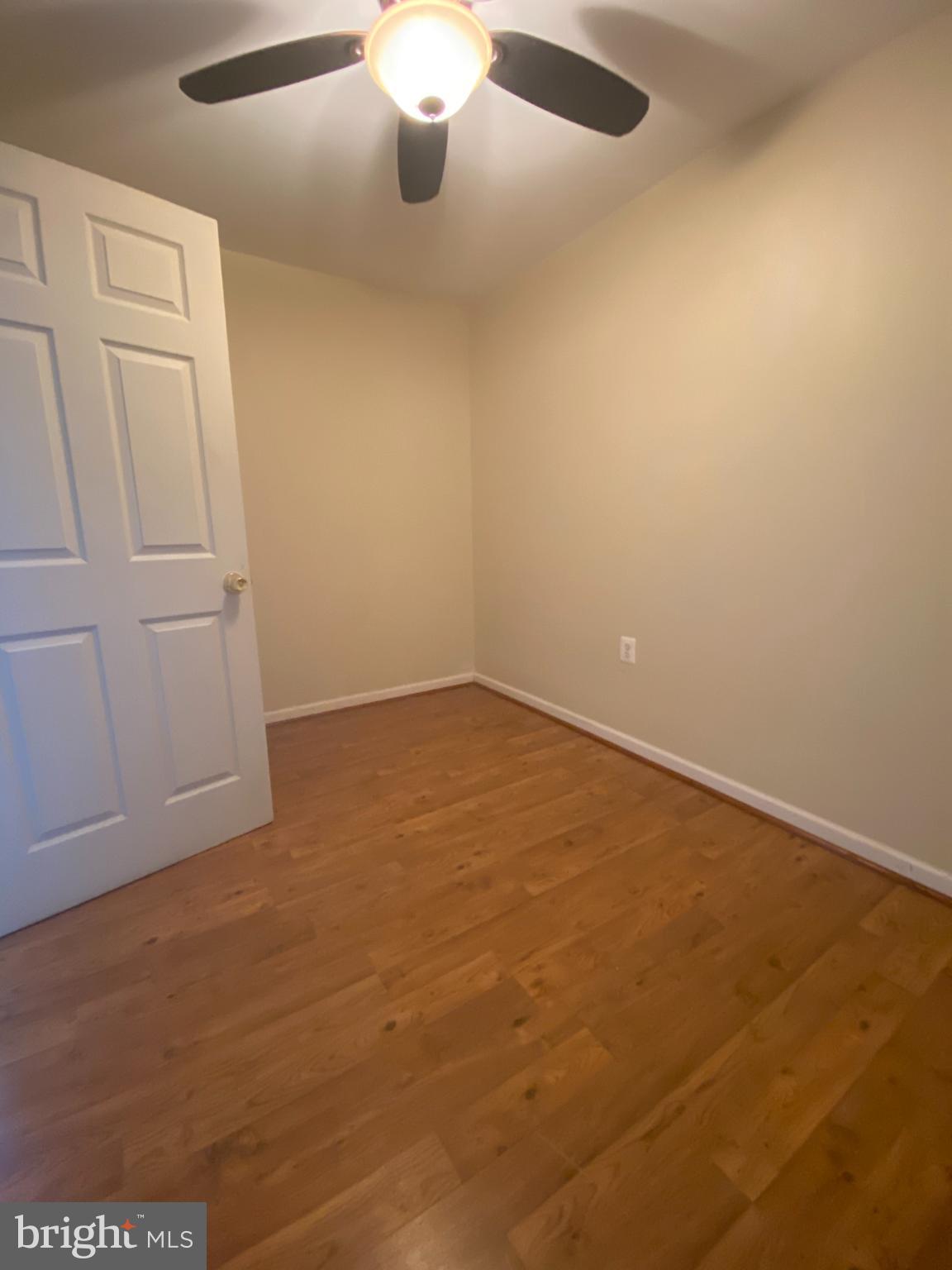 COUNTY GREEN - Residential Lease