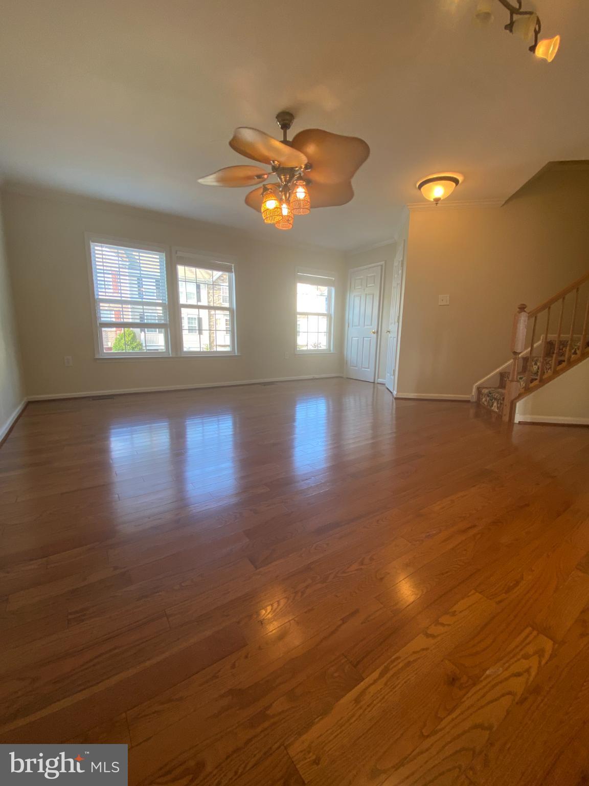 COUNTY GREEN - Residential Lease