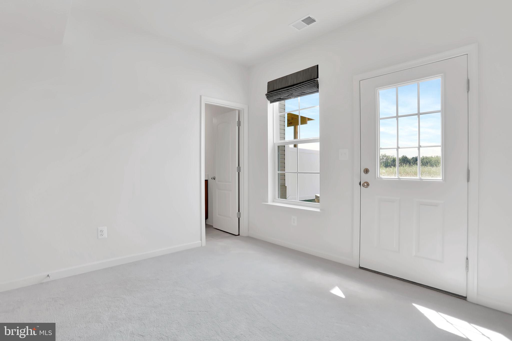 OVERLOOK AT RIVERSIDE TOWNHOMES - Residential