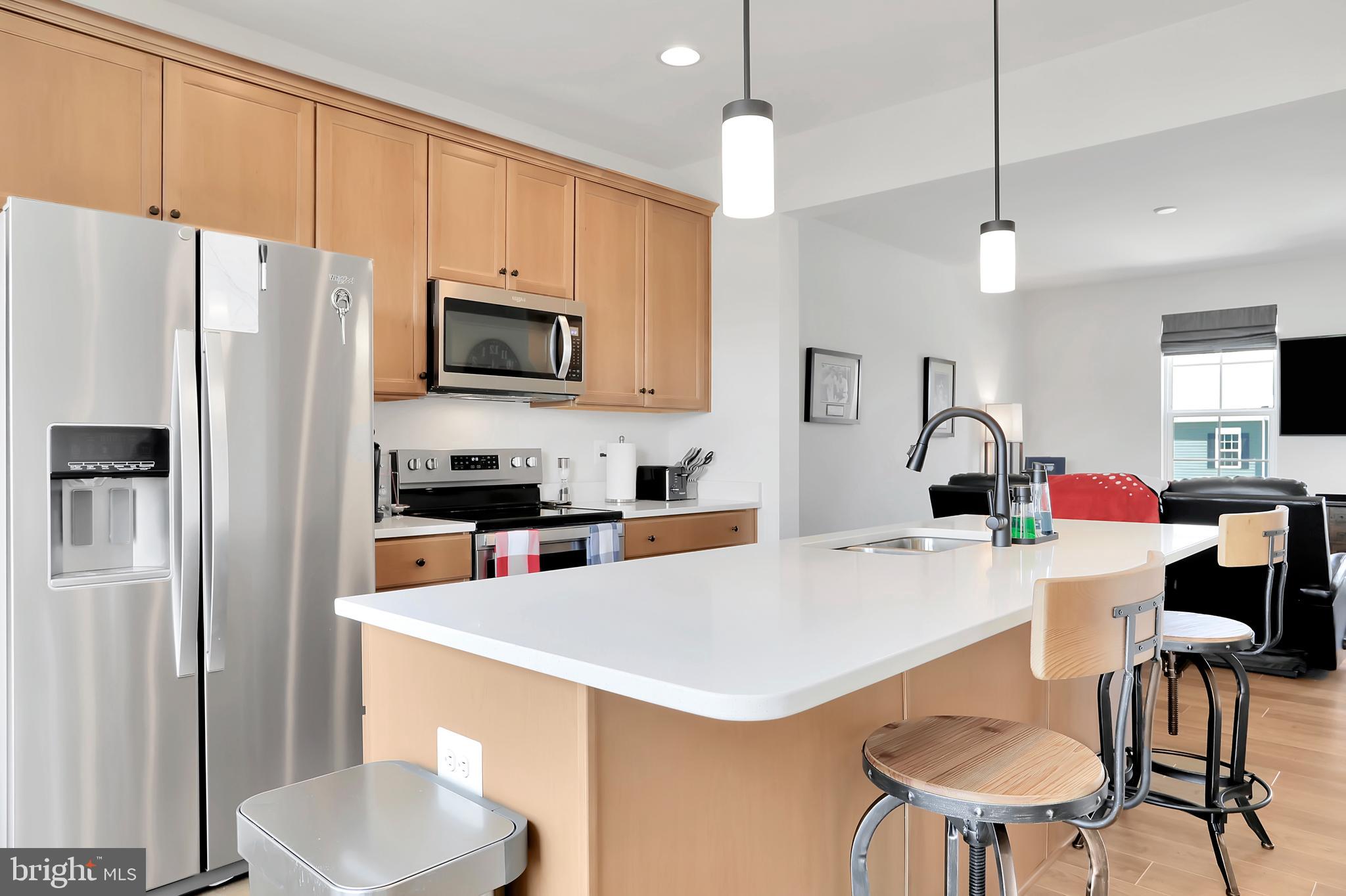 OVERLOOK AT RIVERSIDE TOWNHOMES - Residential