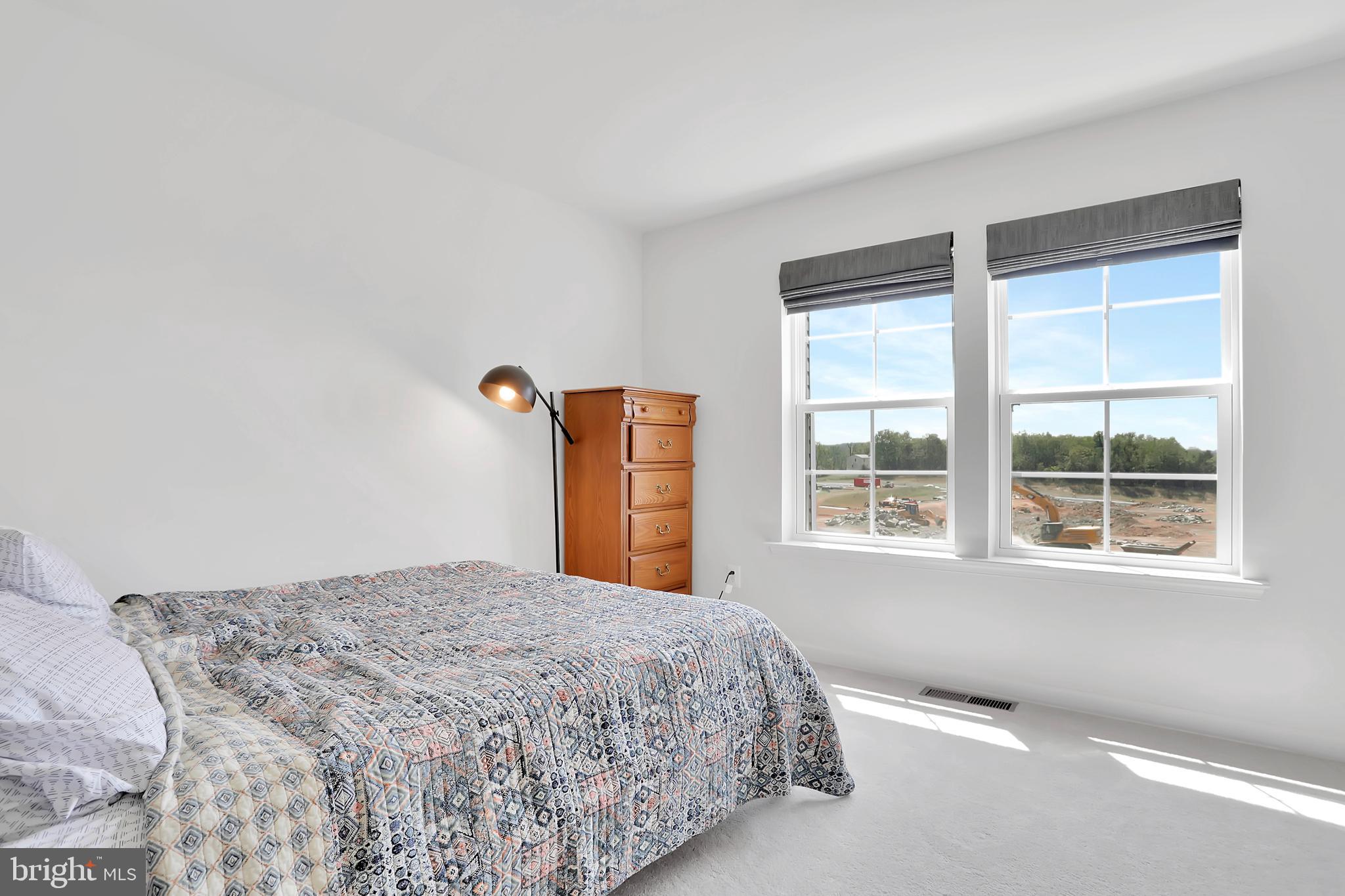 OVERLOOK AT RIVERSIDE TOWNHOMES - Residential