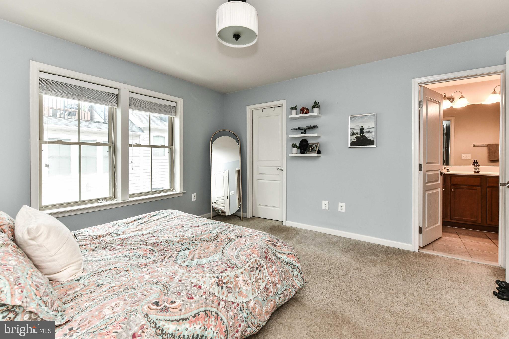 SHIRLINGTON CREST - Residential Lease