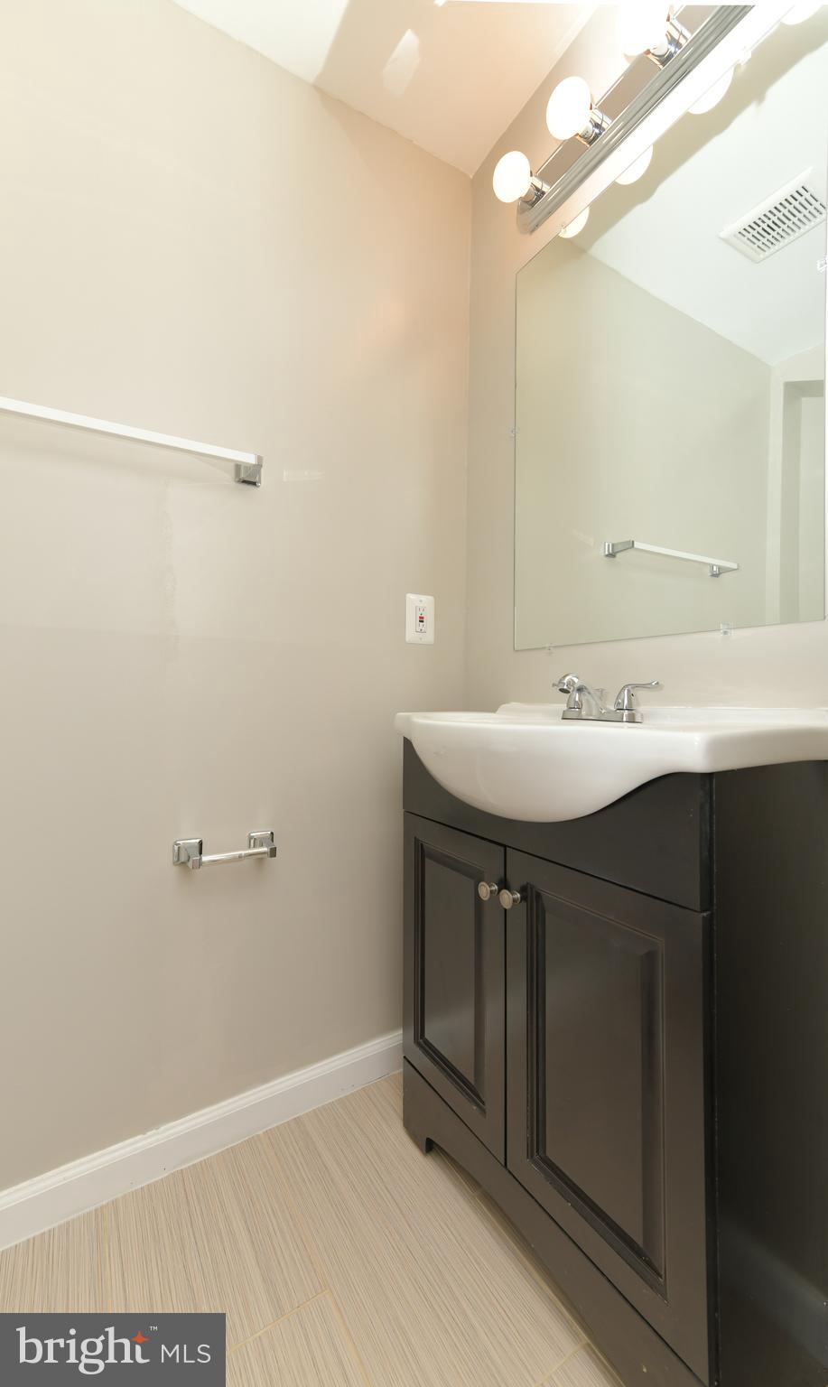 GREENWICH HILL - Residential