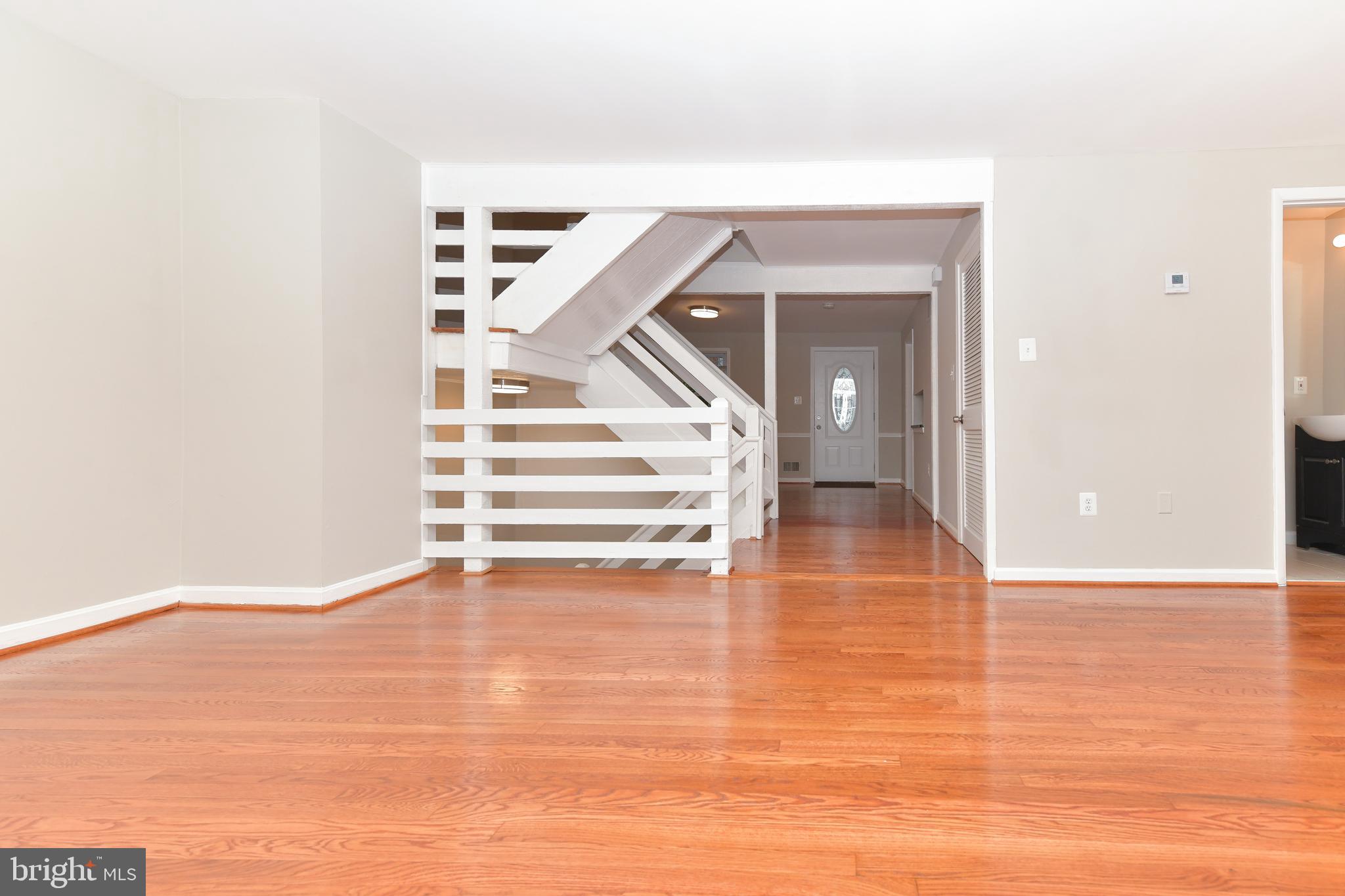 GREENWICH HILL - Residential