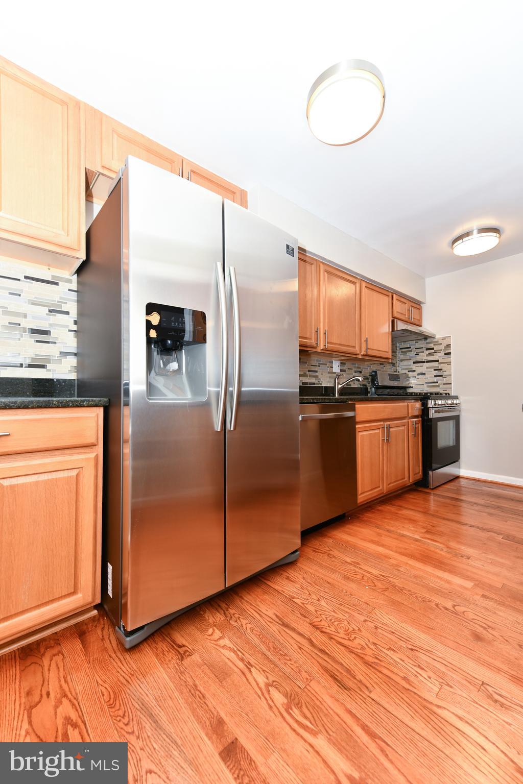 GREENWICH HILL - Residential