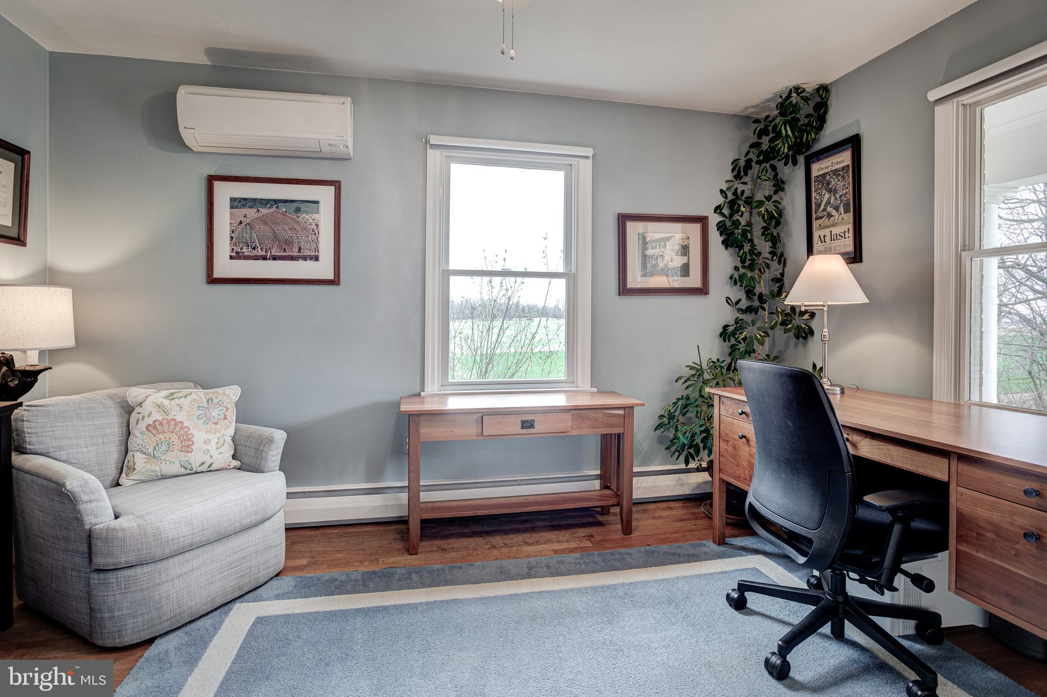 HARRIS ACRES - Residential