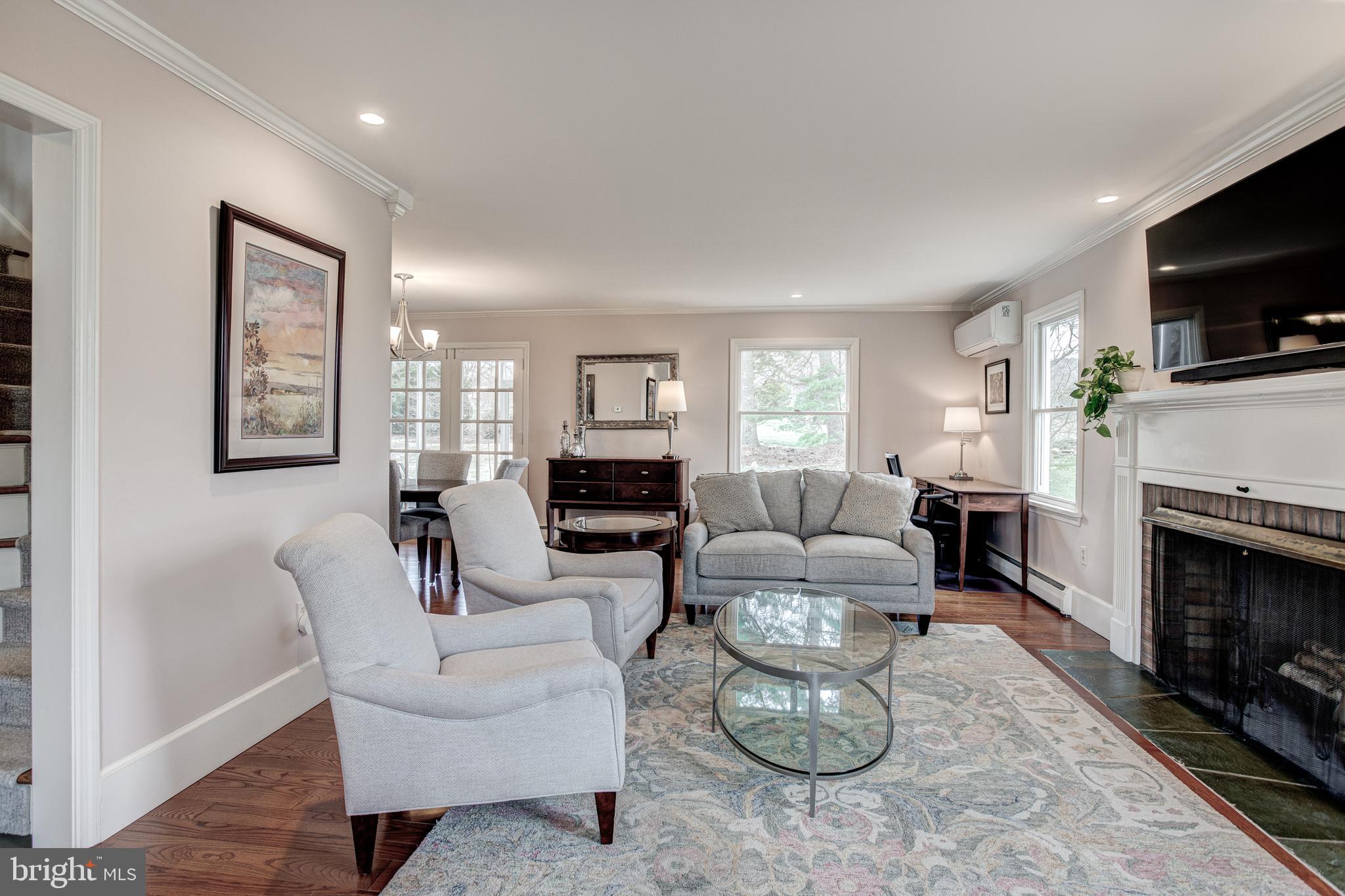 HARRIS ACRES - Residential