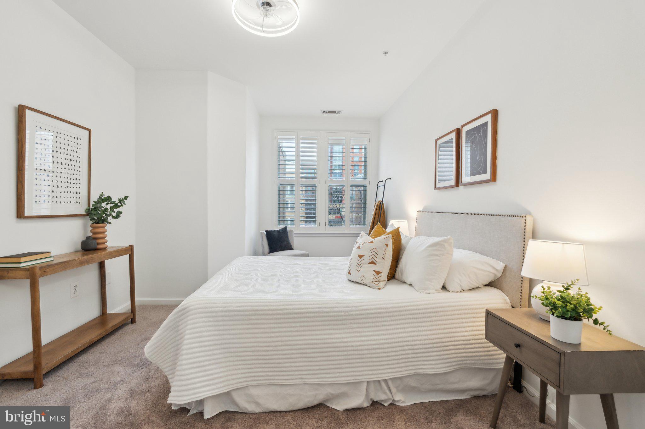 MARKET STREET AT TOWN CENTER - Residential