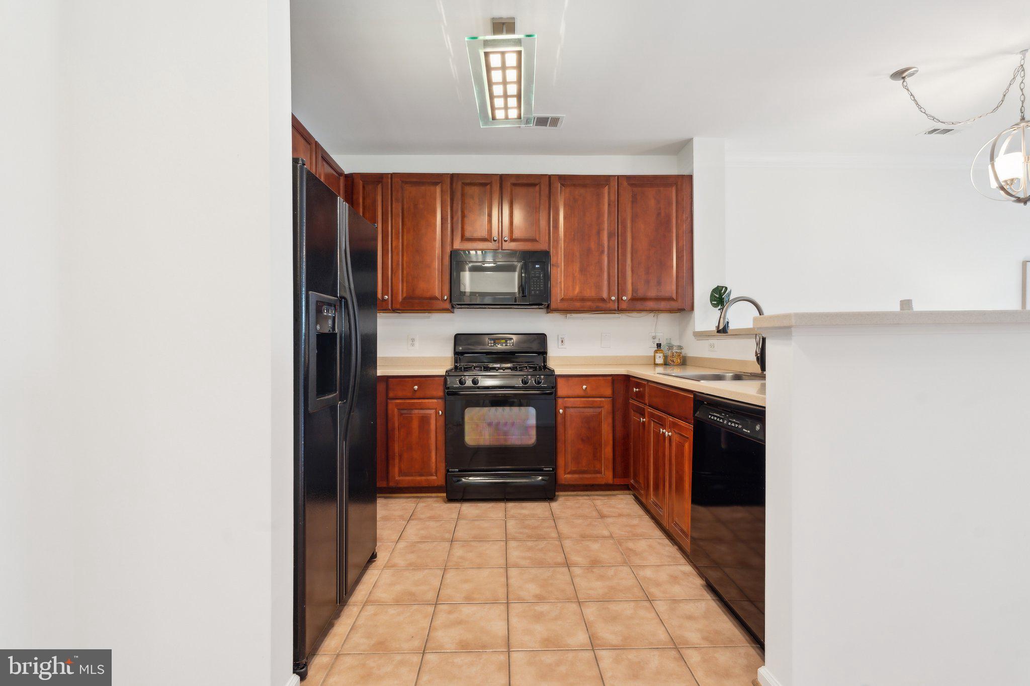 MARKET STREET AT TOWN CENTER - Residential