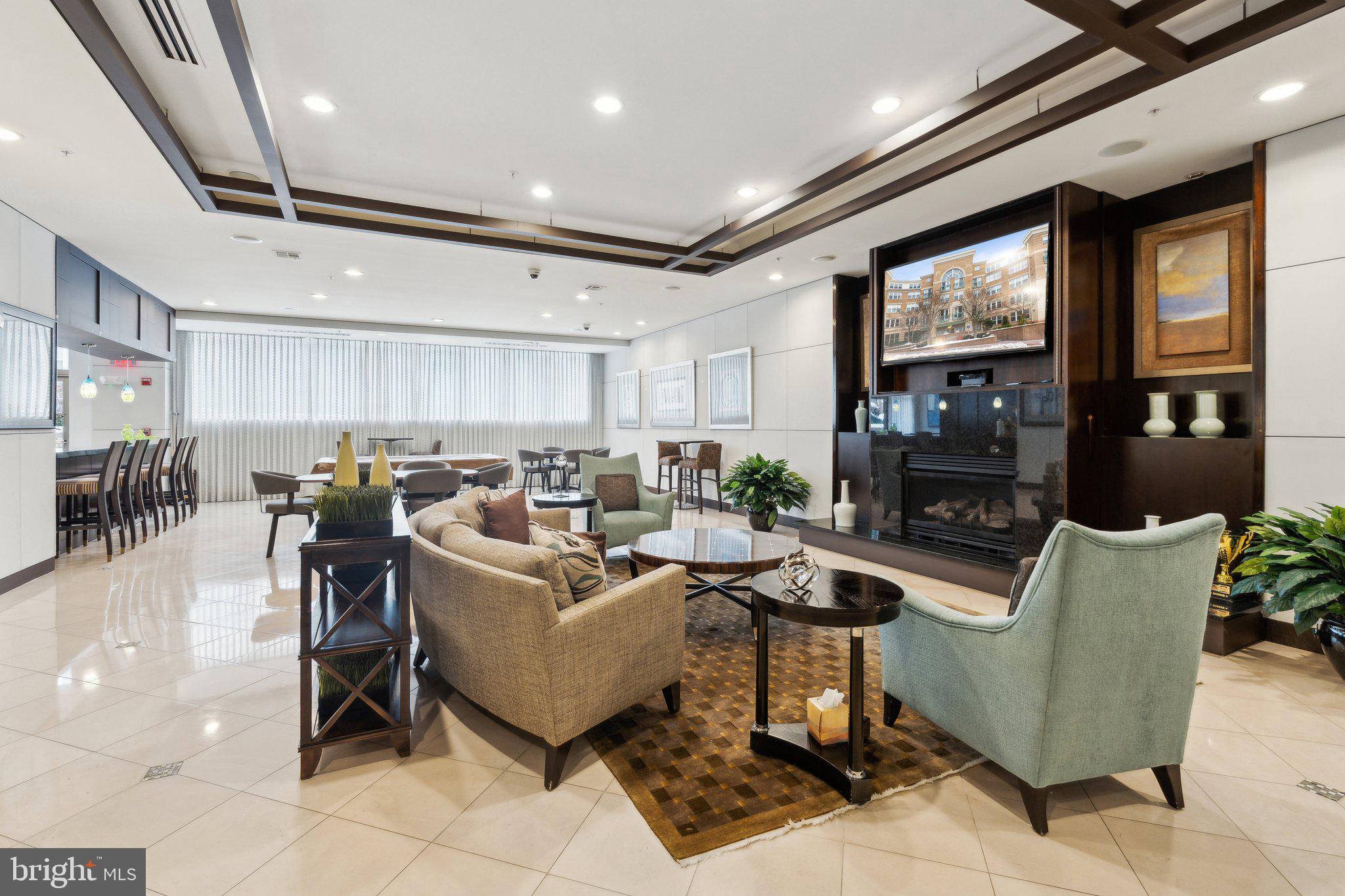 MARKET STREET AT TOWN CENTER - Residential