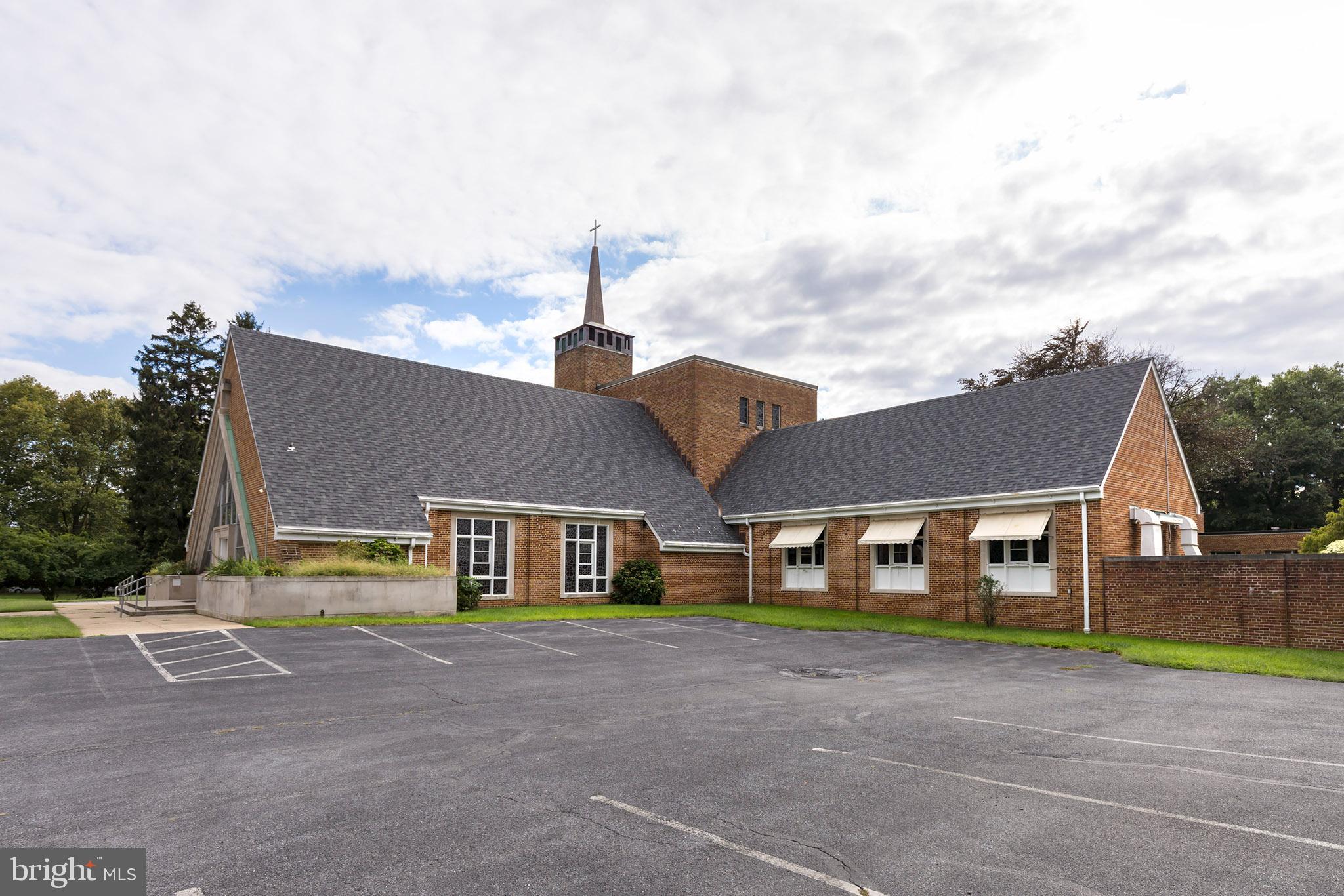 MANHEIM TWP - Commercial Sale
