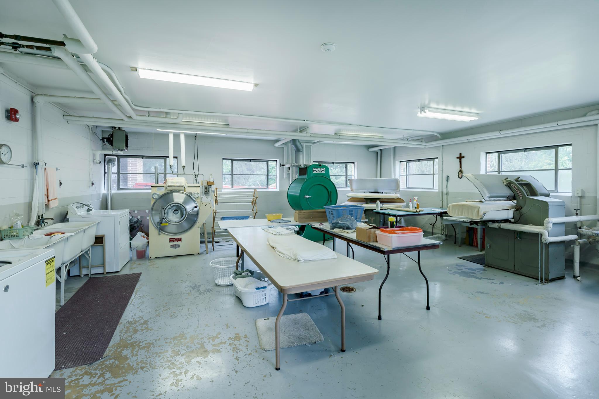 MANHEIM TWP - Commercial Sale