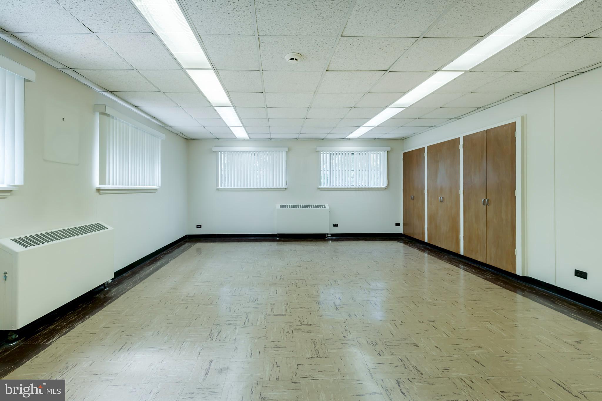 MANHEIM TWP - Commercial Sale