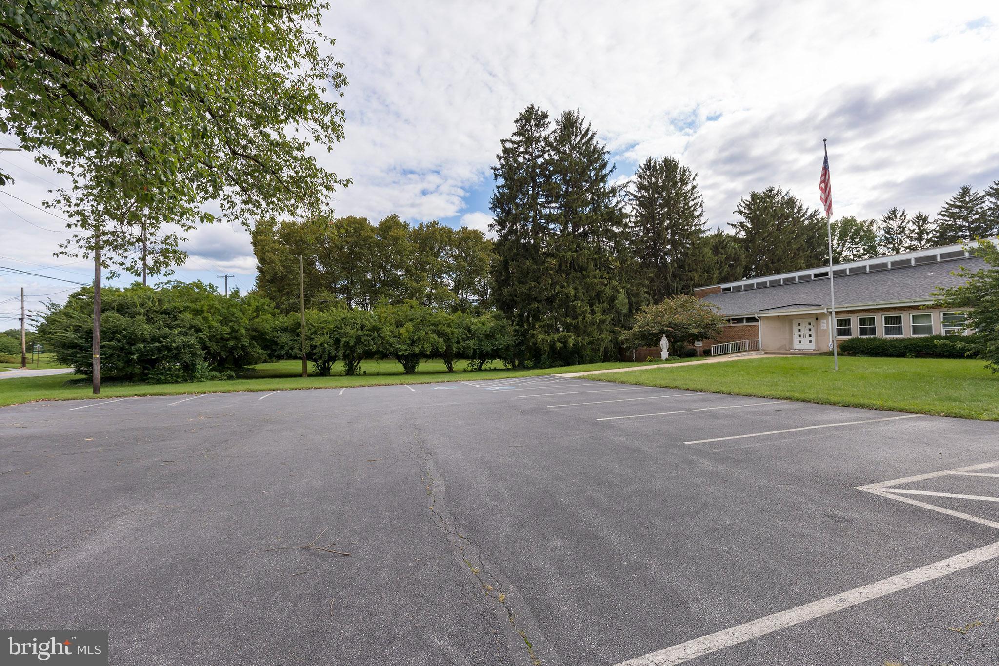 MANHEIM TWP - Commercial Sale