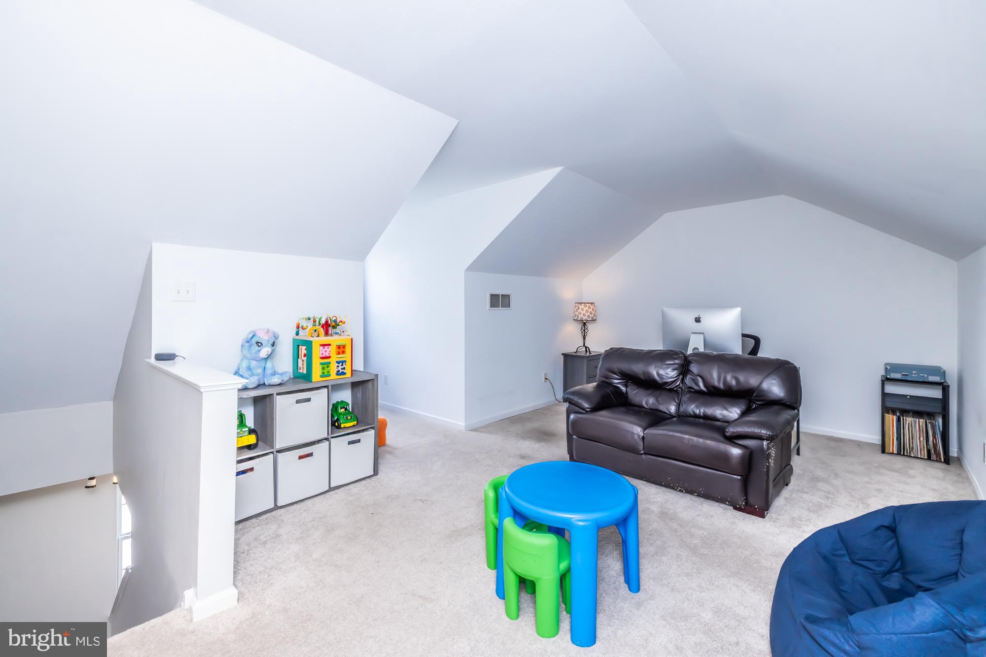 THE WOODS AT CALN - Residential