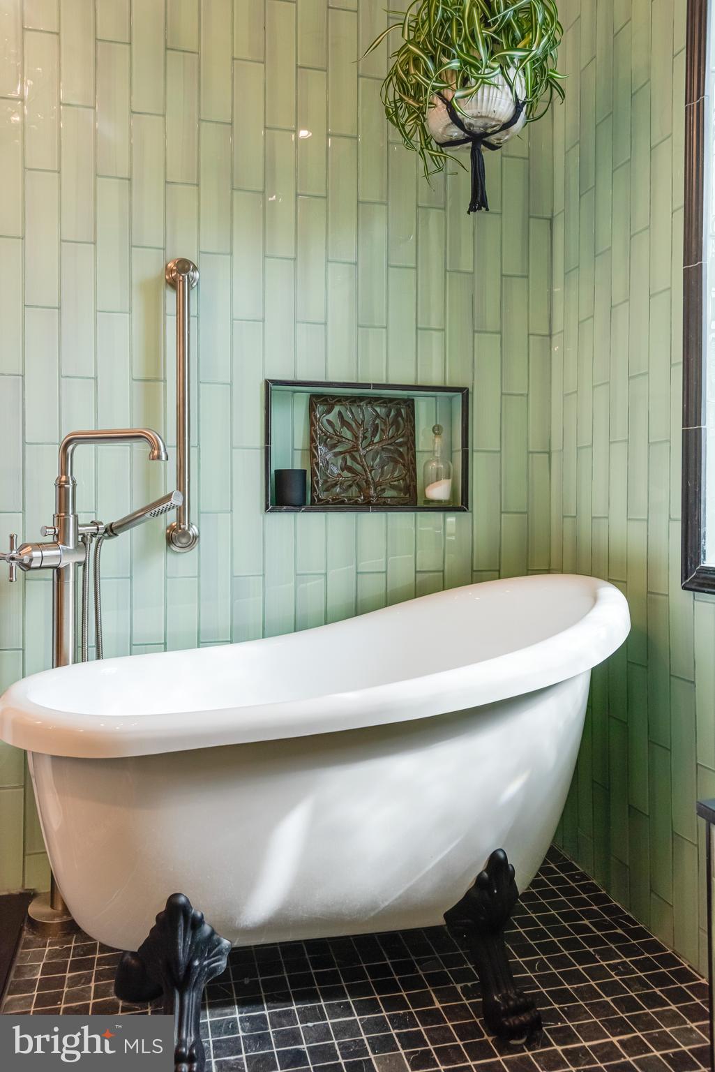 MT AIRY (WEST) - Residential