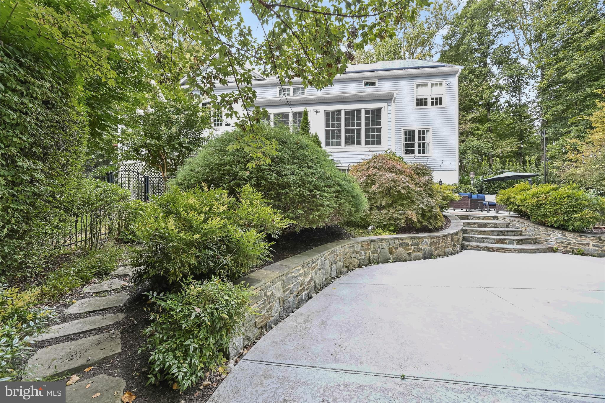 ABRAMS - Residential