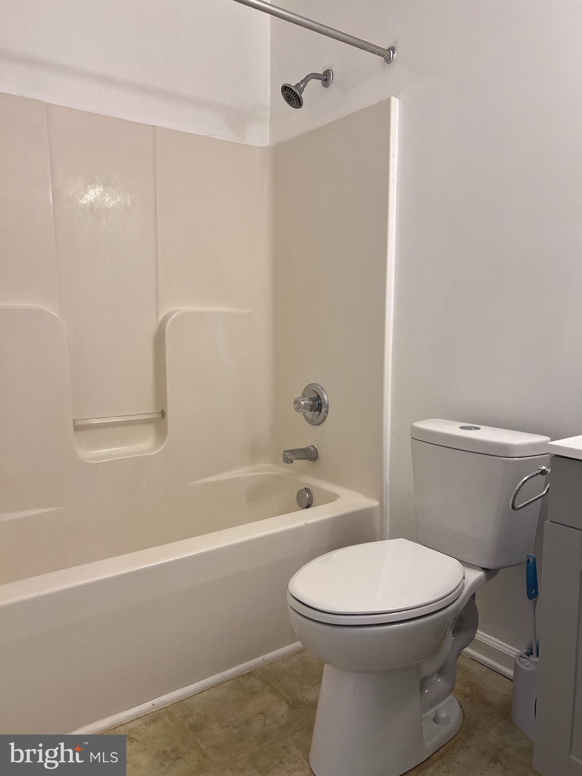 MADISON VILLAGE - Residential