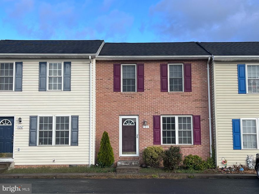 Welcome home to this move-in ready 2-bedroom, 2-bath townhome featuring fresh paint and brand-new carpet in the bedrooms. The spacious, light-filled living room flows into a large eat-in kitchen—ideal for casual dining and entertaining. Each bedroom offers its own private bath with stylish new vanities, creating comfort and privacy for all. Conveniently located just minutes from the Shenandoah County Library and only steps from the town park with a playground, baseball diamond, and pool. Enjoy the perfect blend of comfort, convenience, and community—schedule your showing today!