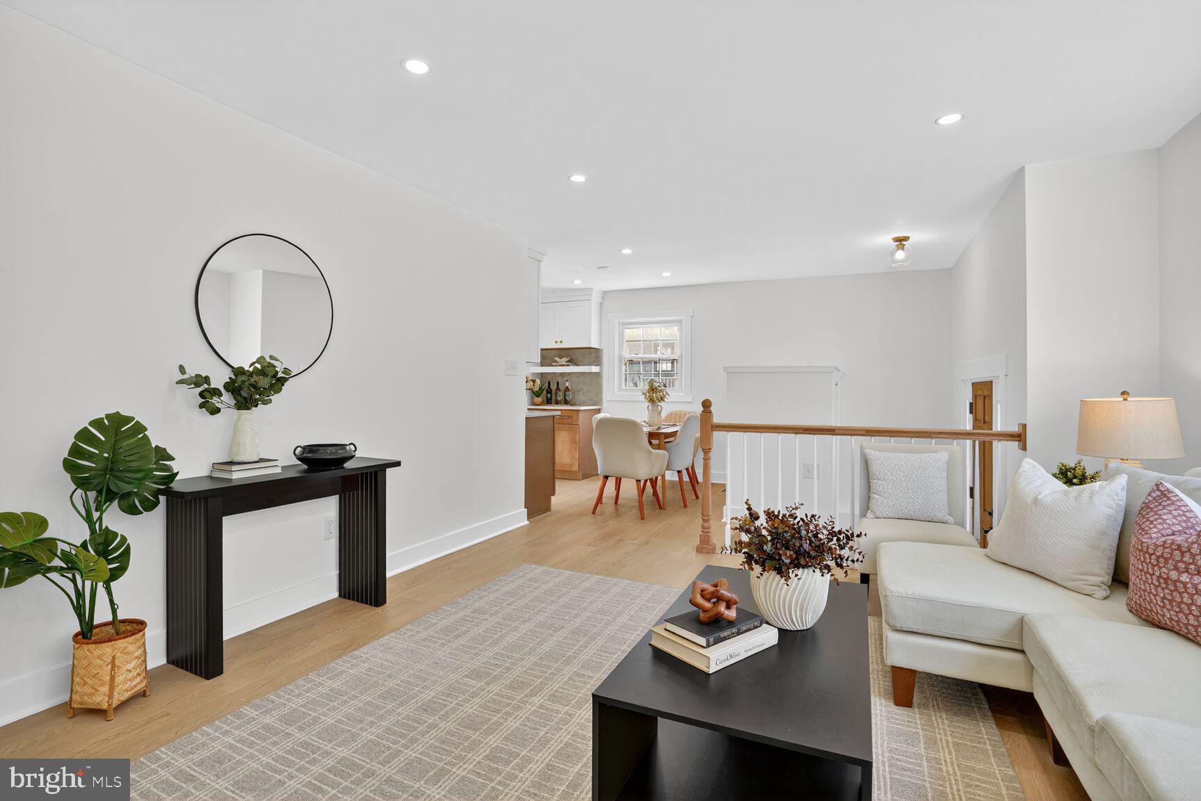 POHICK ESTATES - Residential Lease