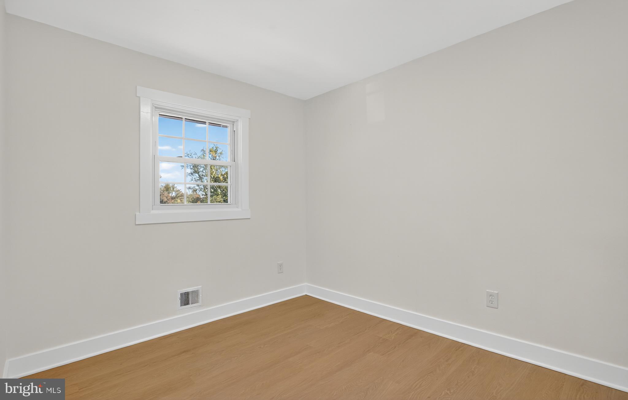 POHICK ESTATES - Residential Lease