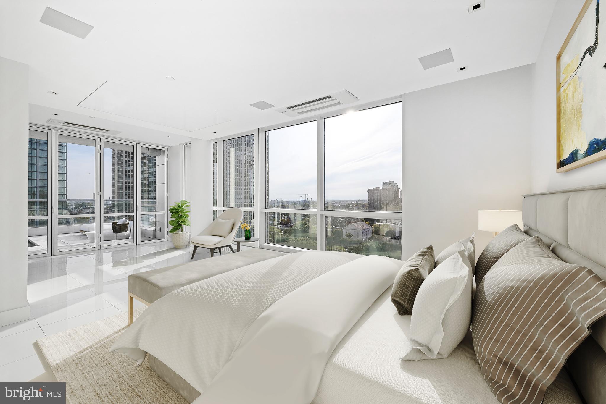SOCIETY HILL - Residential