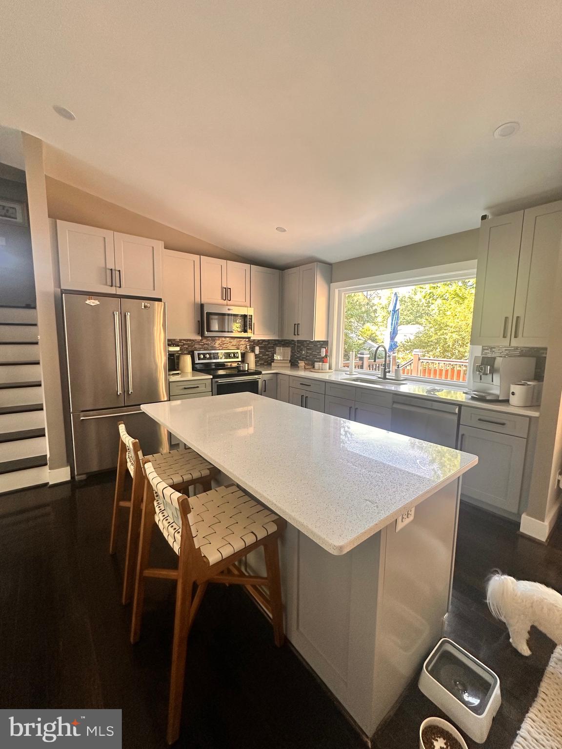 13304 HATHAWAY DRIVE