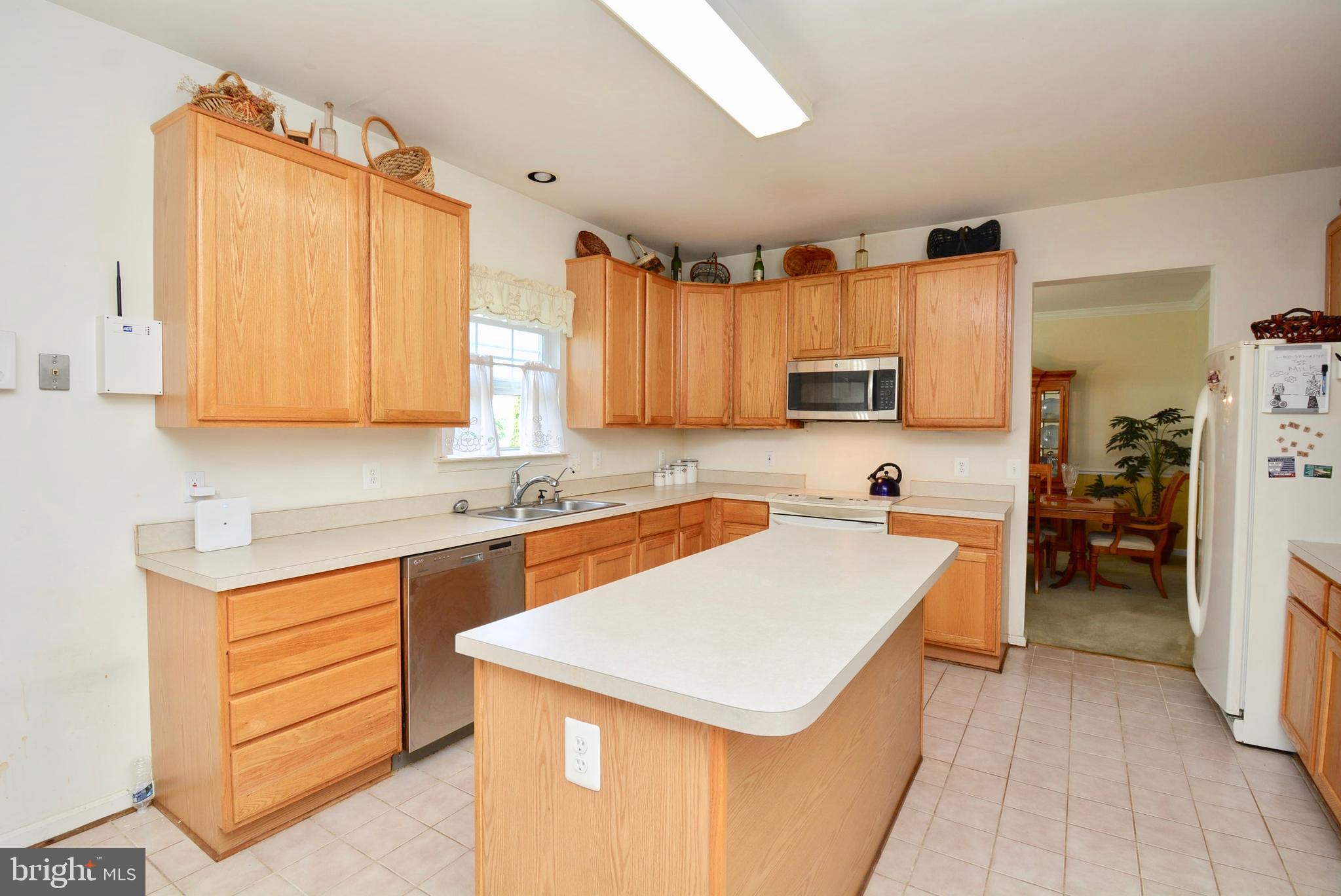 CROSSROADS MANOR - Residential