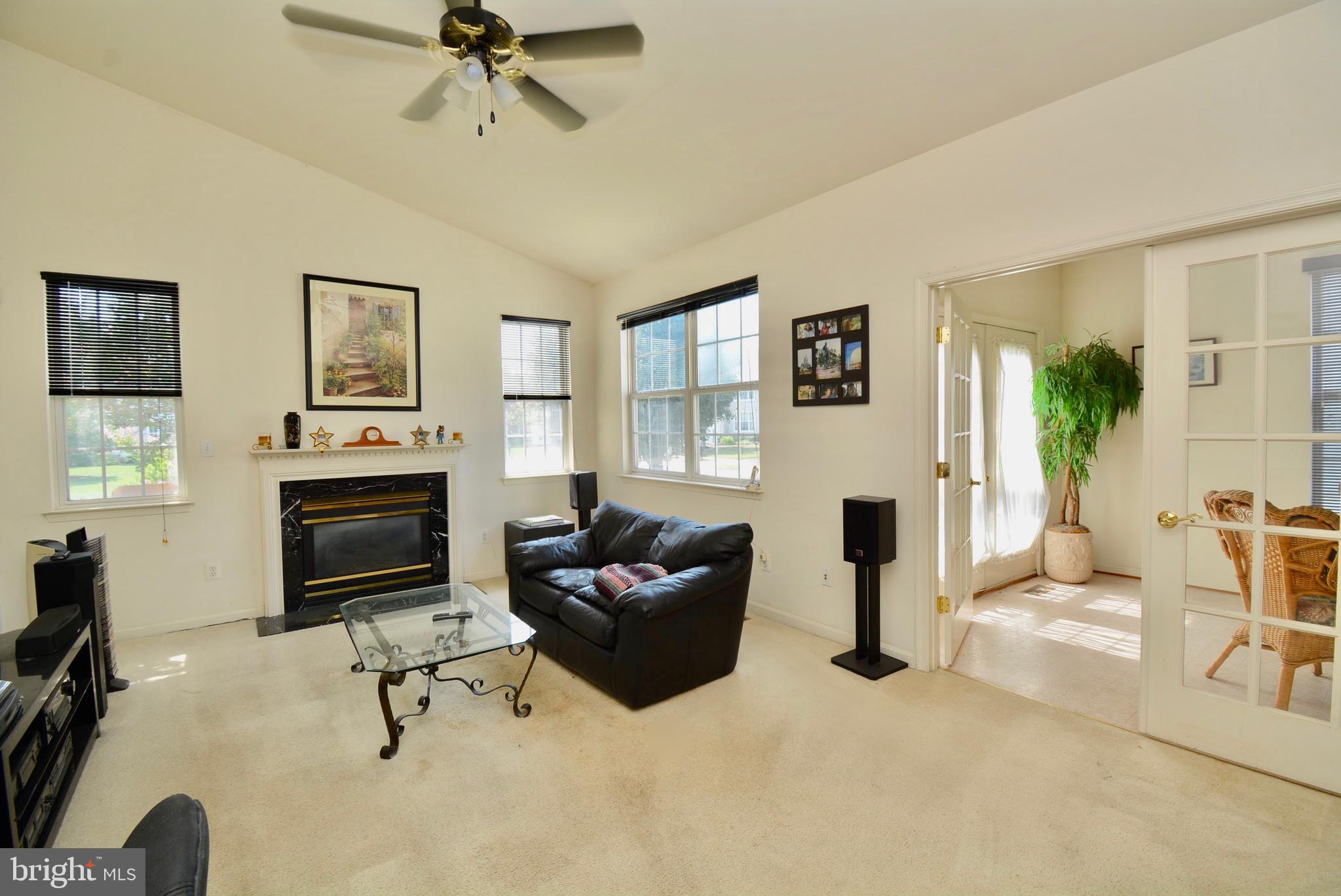 CROSSROADS MANOR - Residential