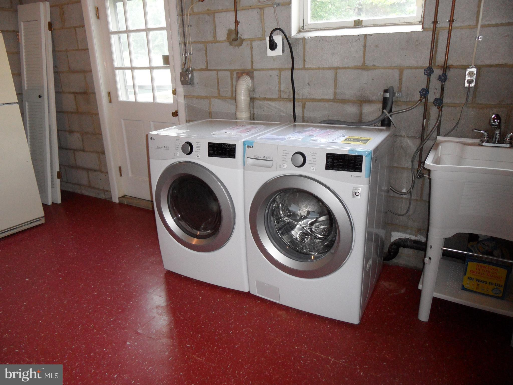 MOUNT HEBRON - Residential Lease