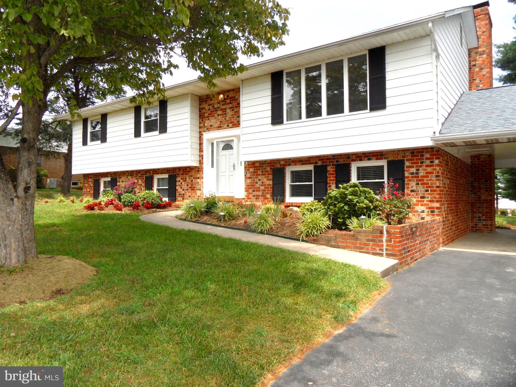 MOUNT HEBRON - Residential Lease