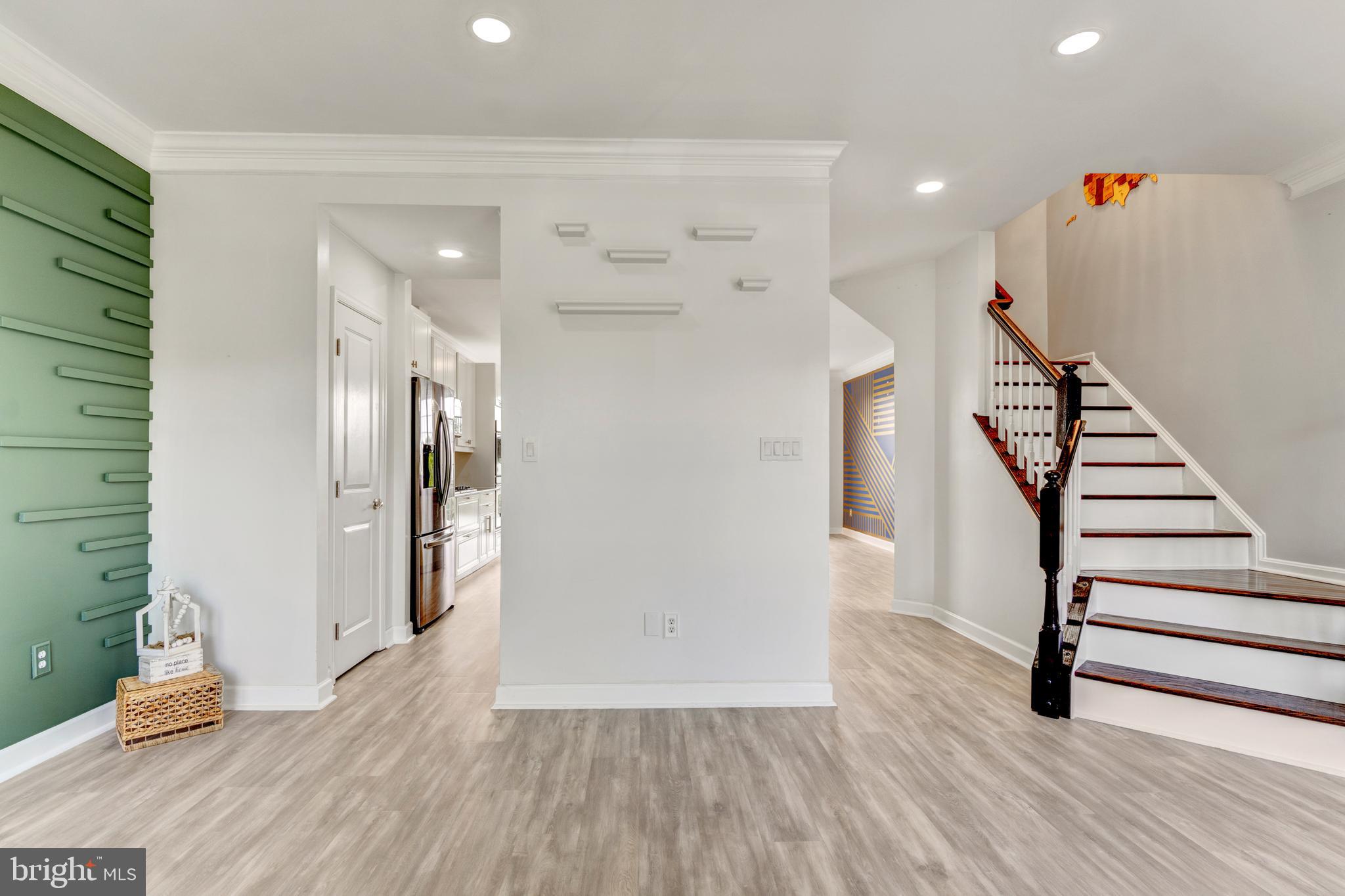 PEMBROOKE - Residential Lease