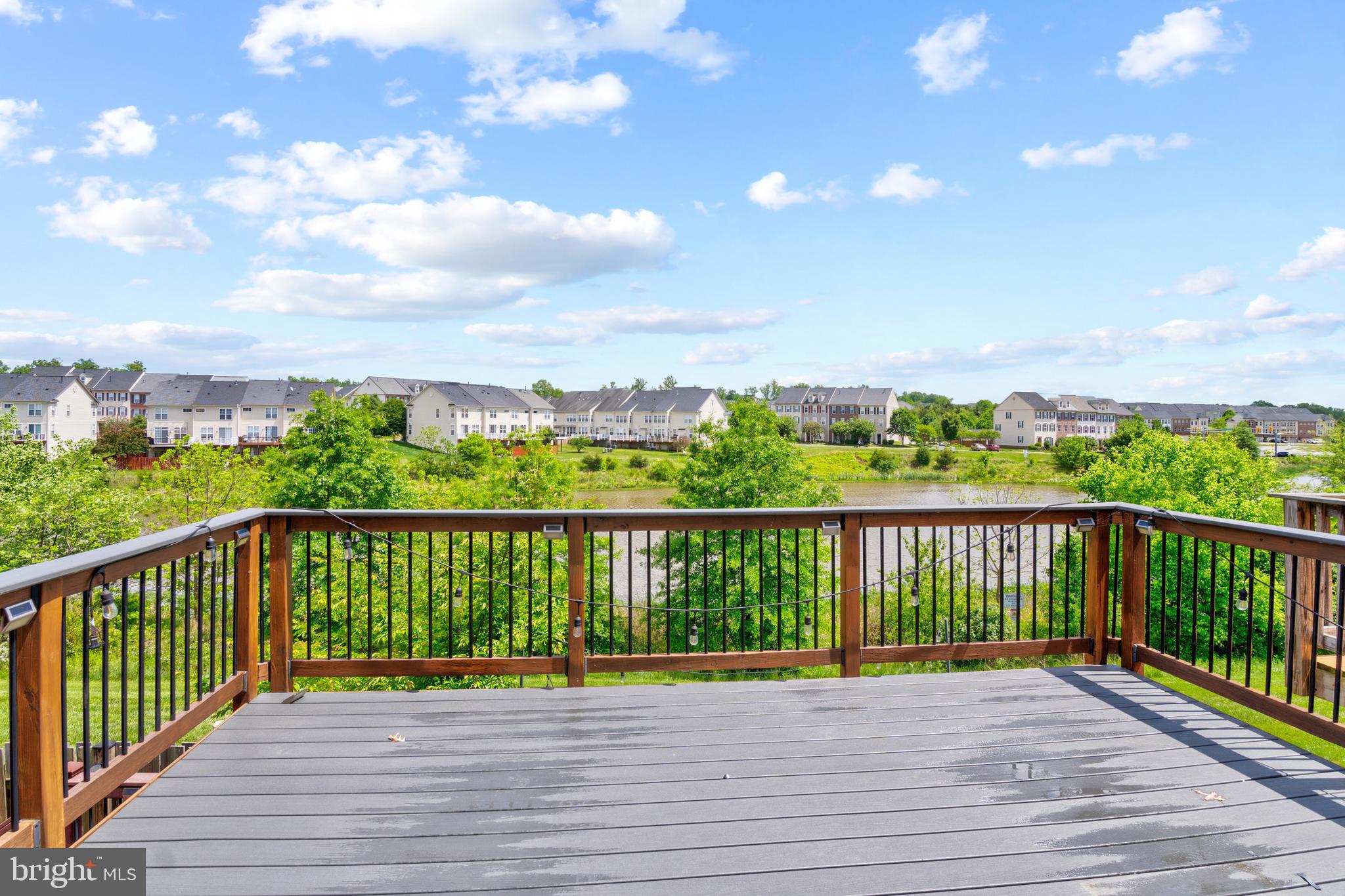 PEMBROOKE - Residential Lease