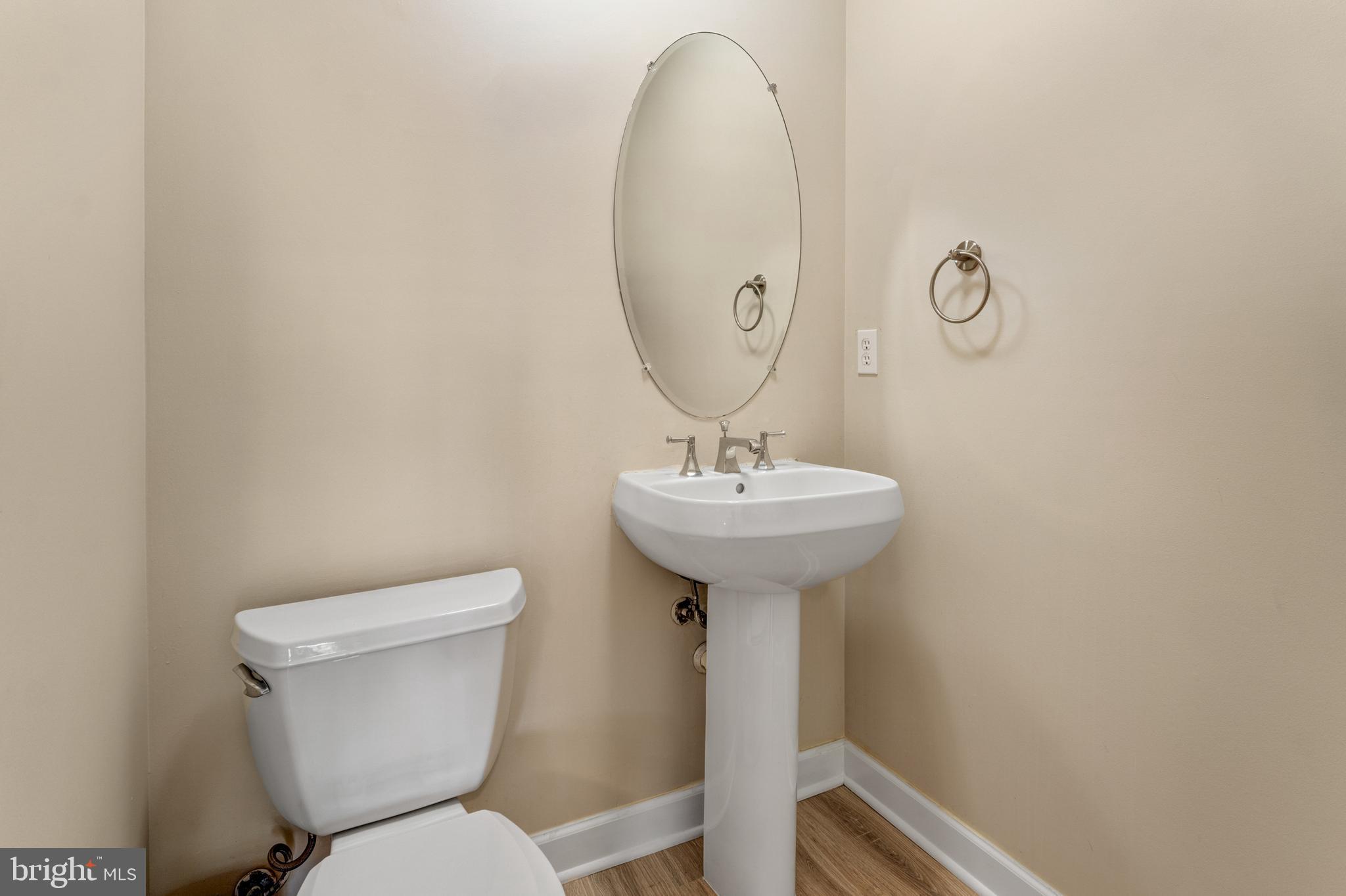 PEMBROOKE - Residential Lease