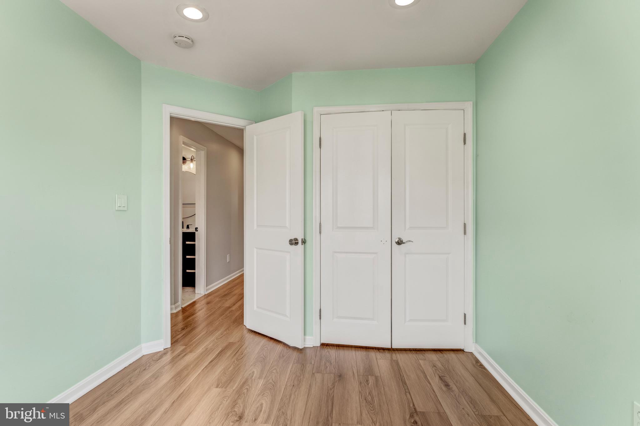 PEMBROOKE - Residential Lease