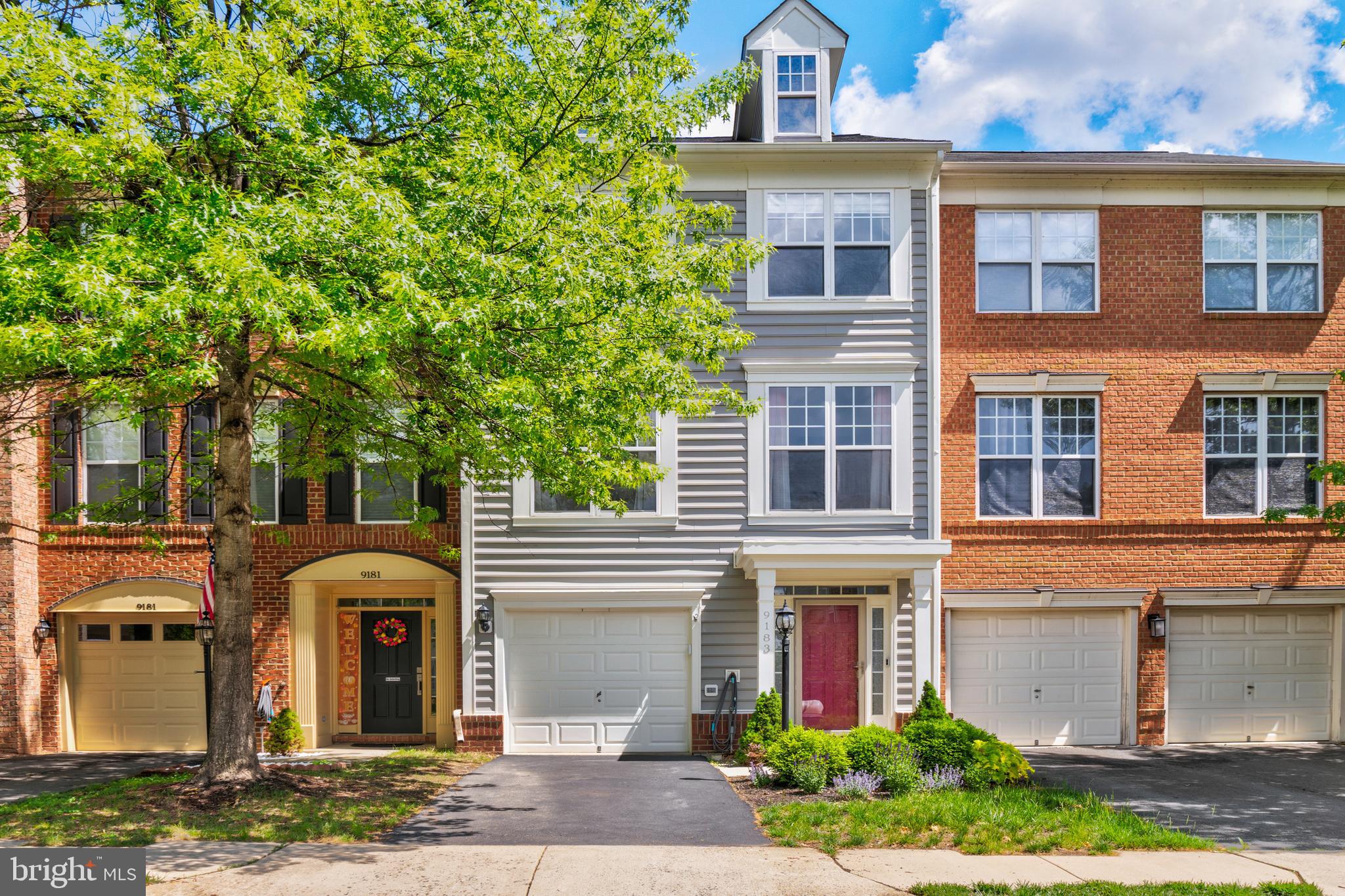 PEMBROOKE - Residential Lease