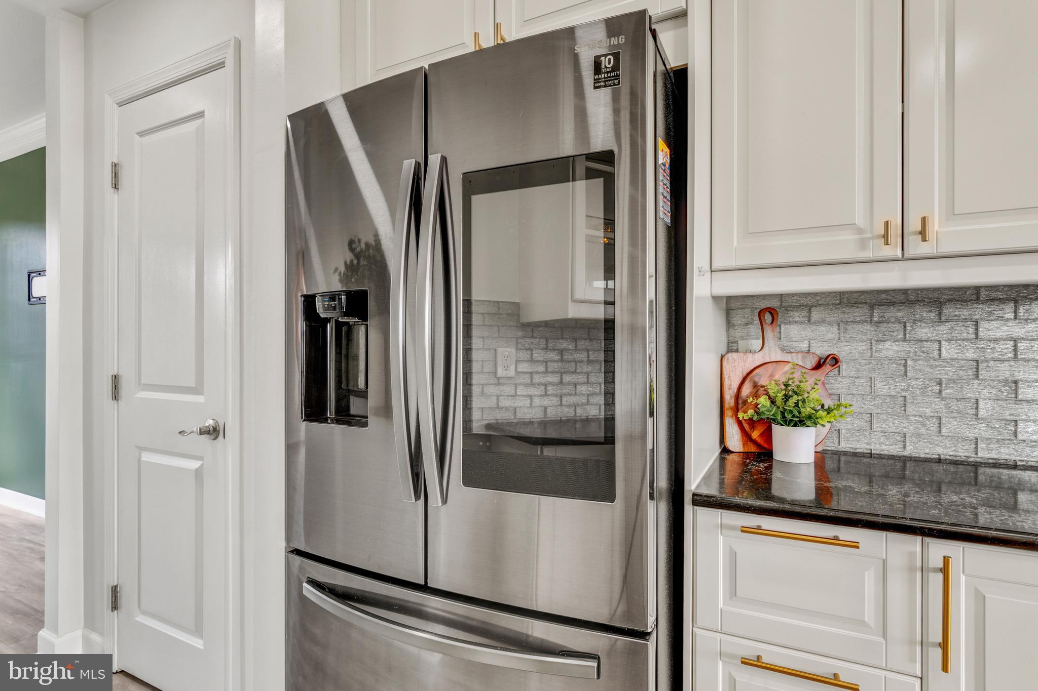 PEMBROOKE - Residential Lease