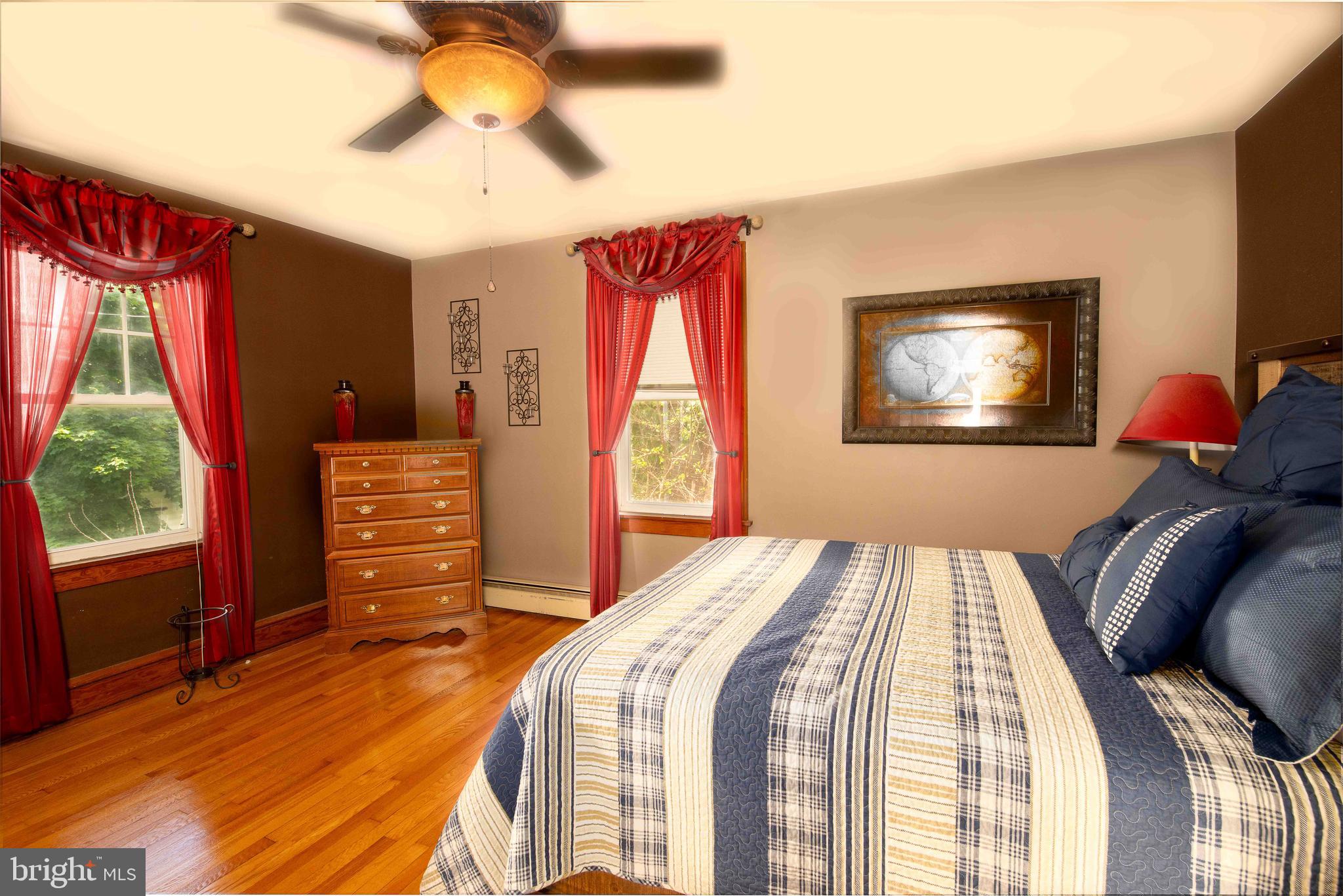 NORTH END - Residential