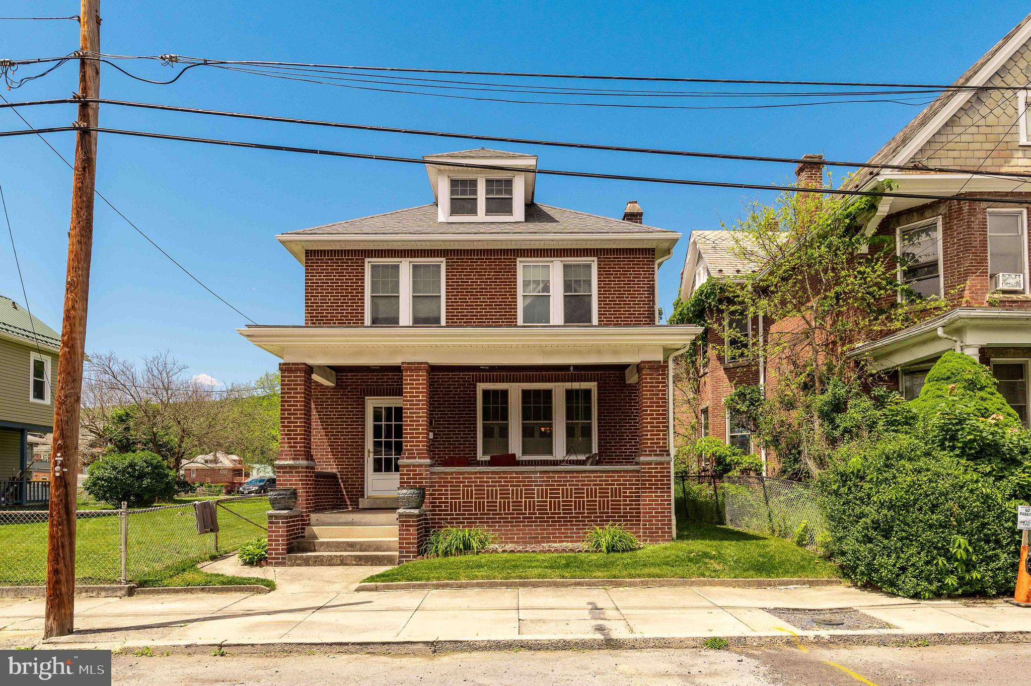 NORTH END - Residential