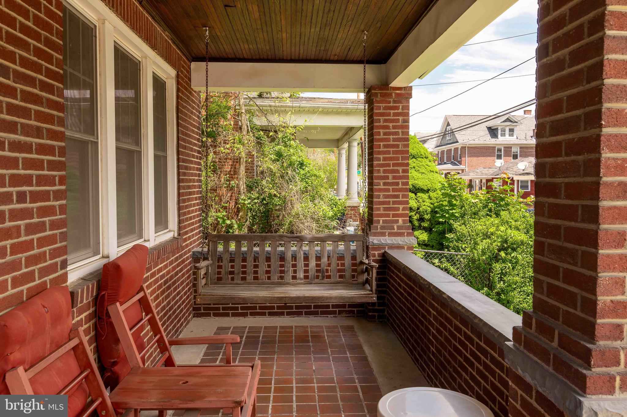 NORTH END - Residential