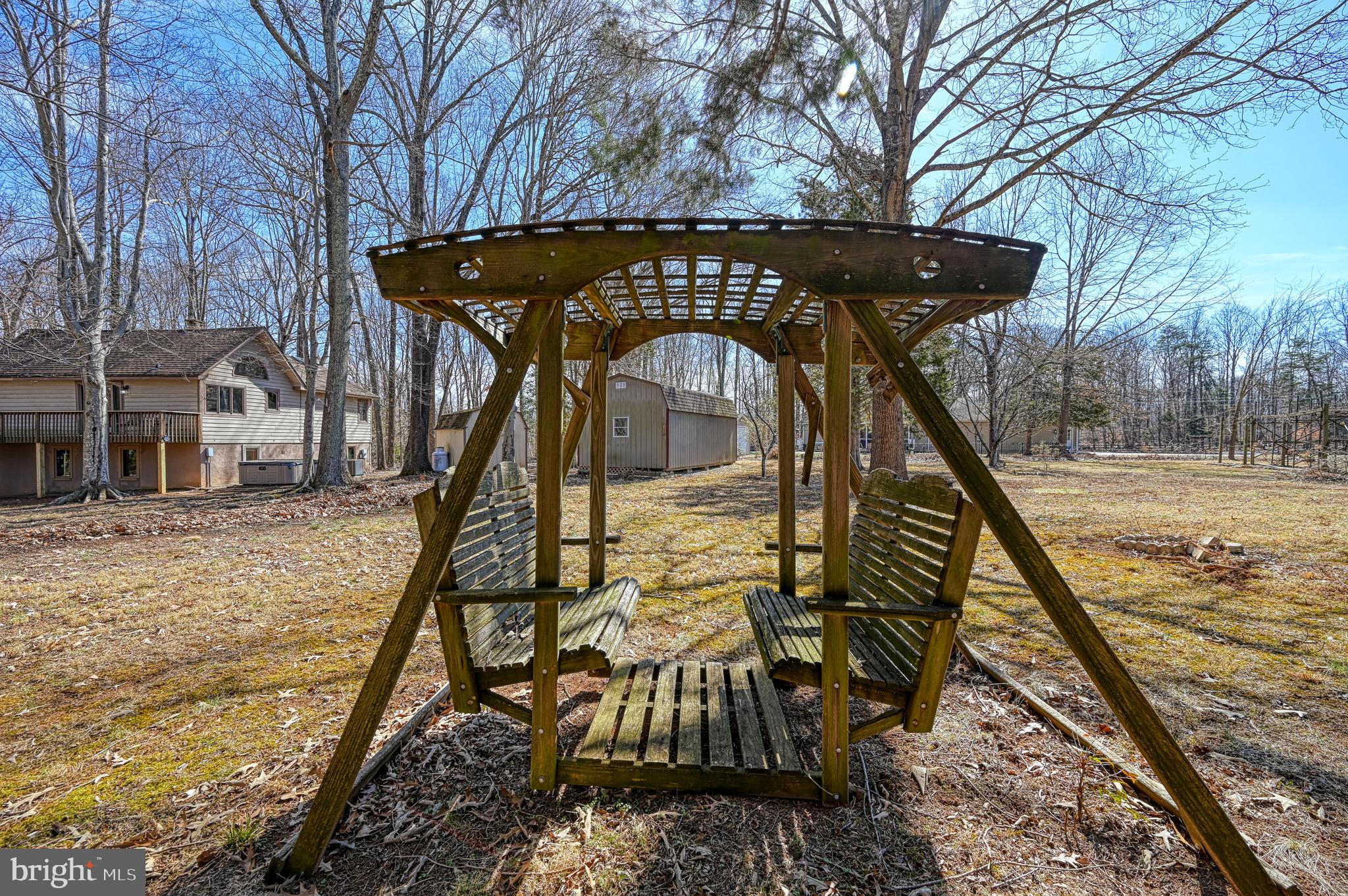 BEAR CASTLE - Residential