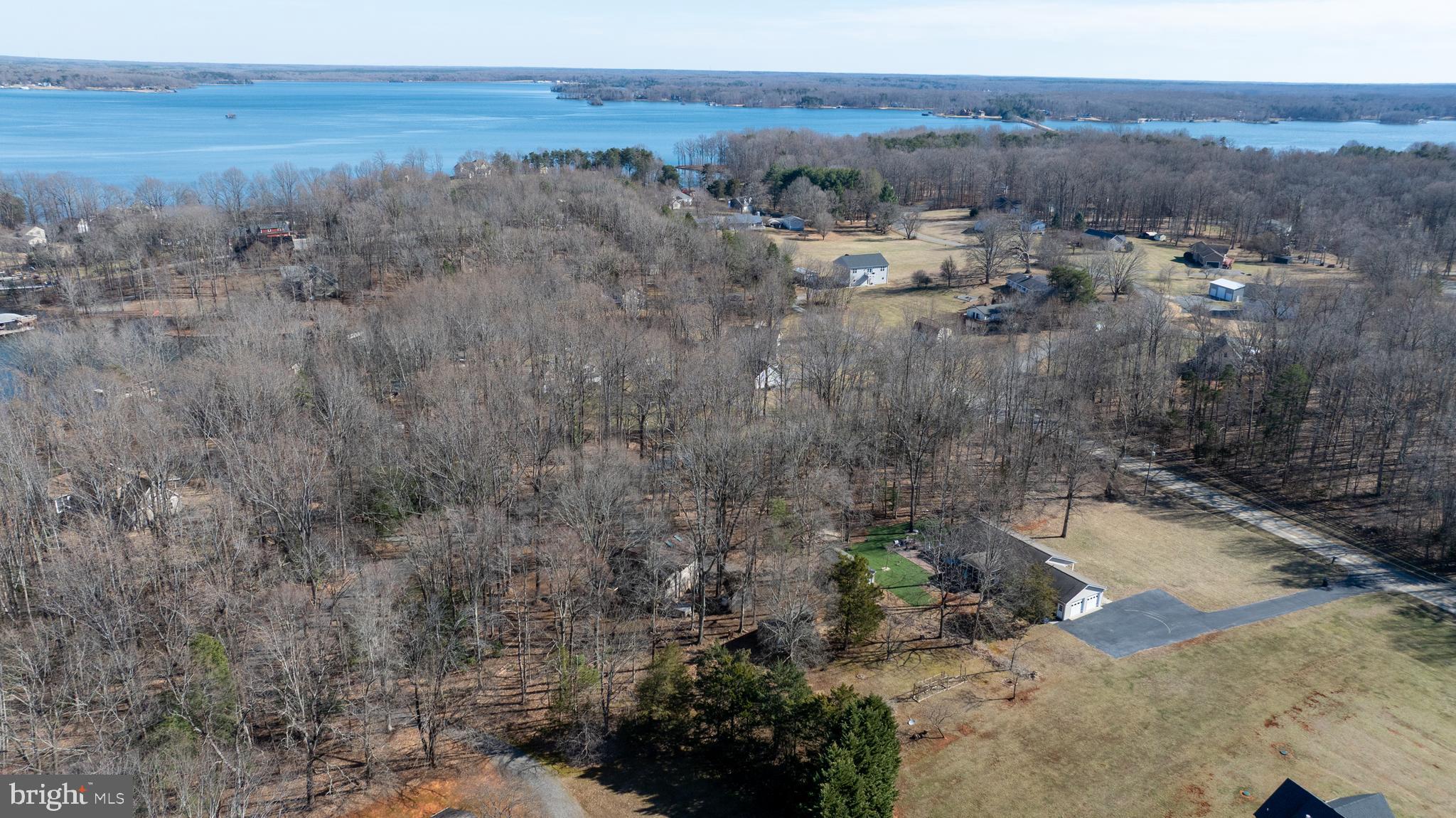 BEAR CASTLE - Residential