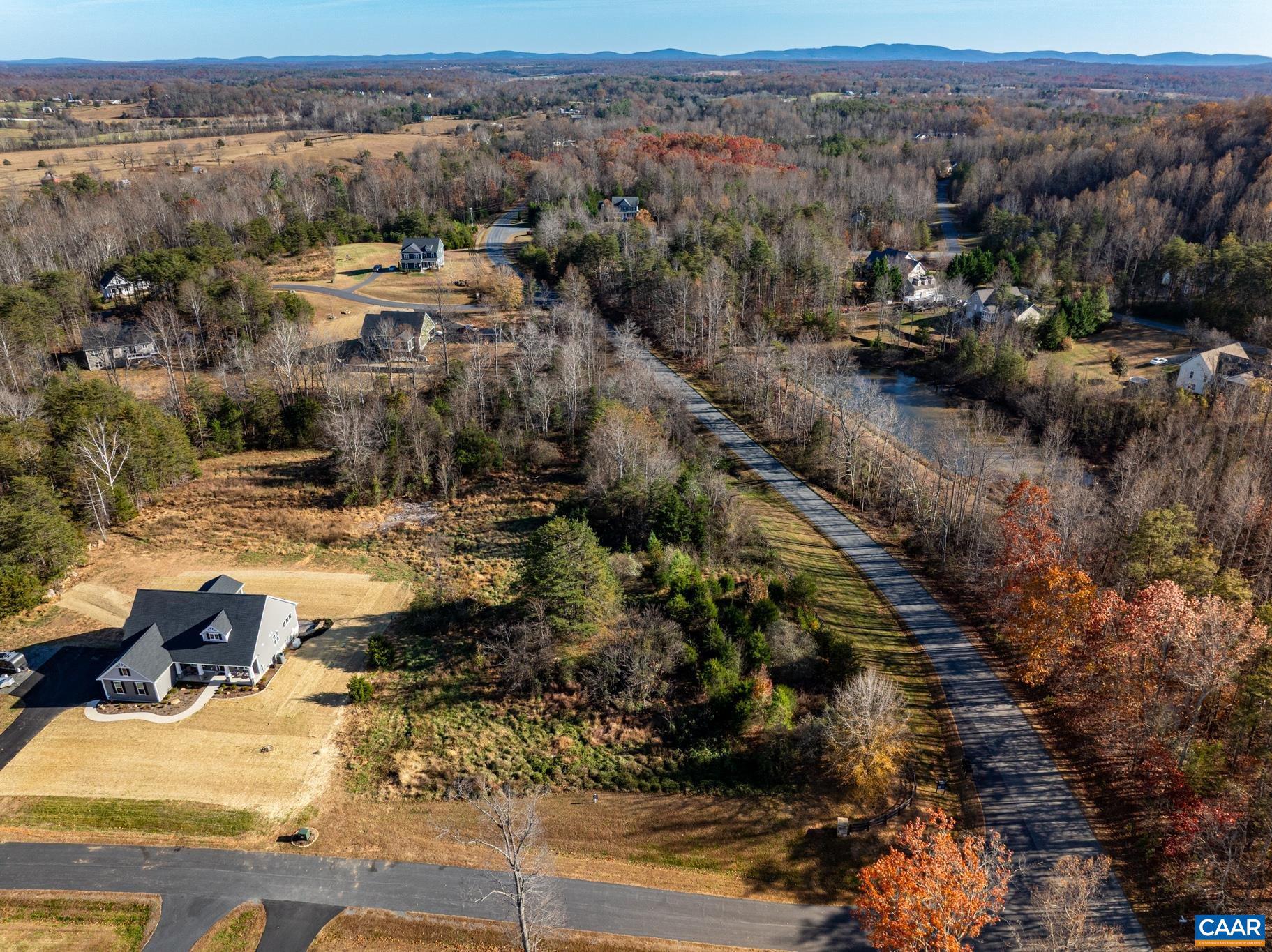 lot 14 BARTHOLOMEW PL