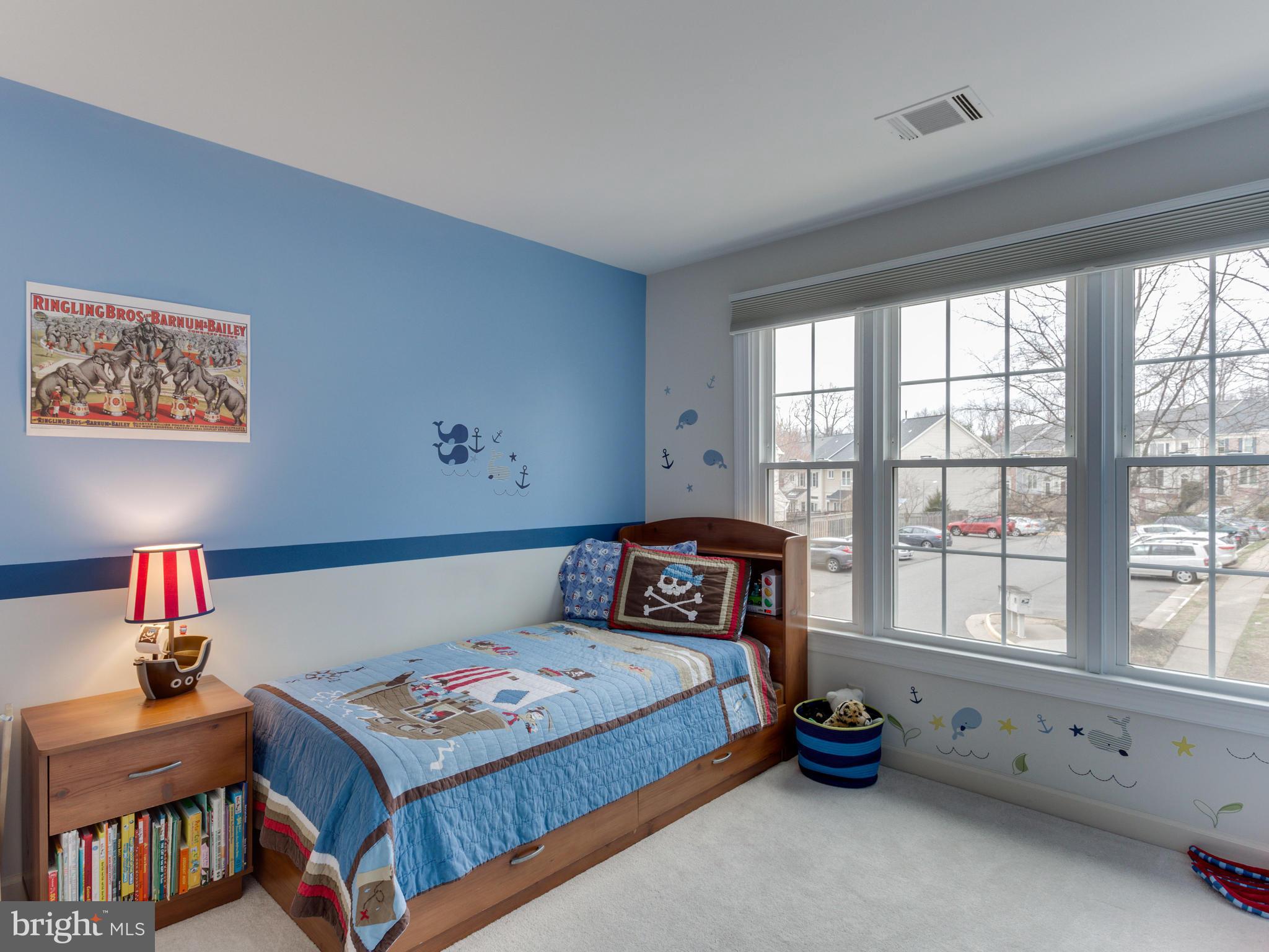 HUNTLEY MEADOWS - Residential