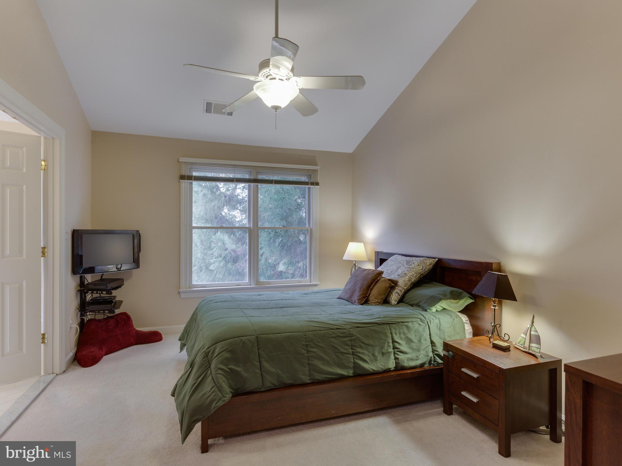 HUNTLEY MEADOWS - Residential