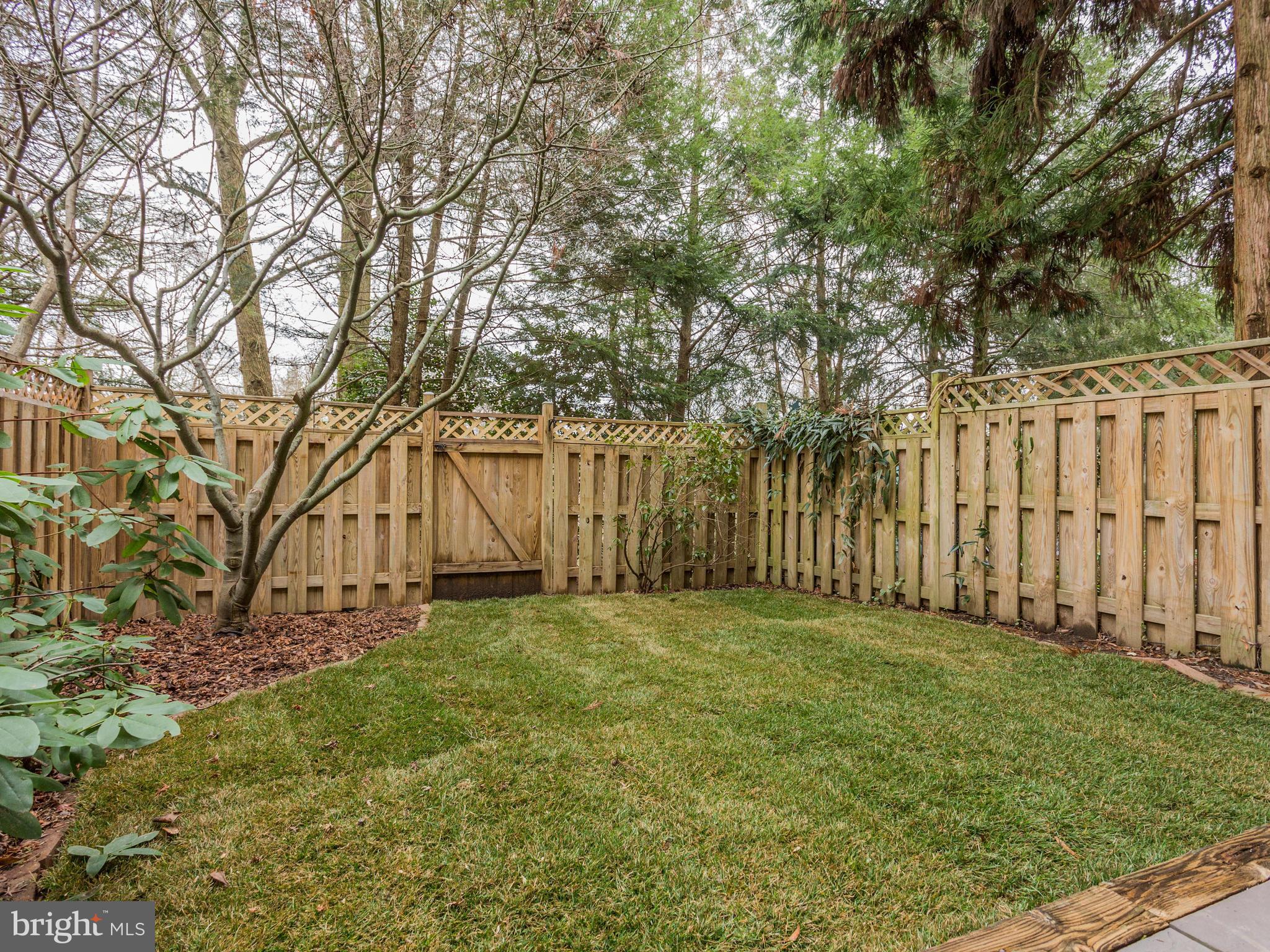 HUNTLEY MEADOWS - Residential