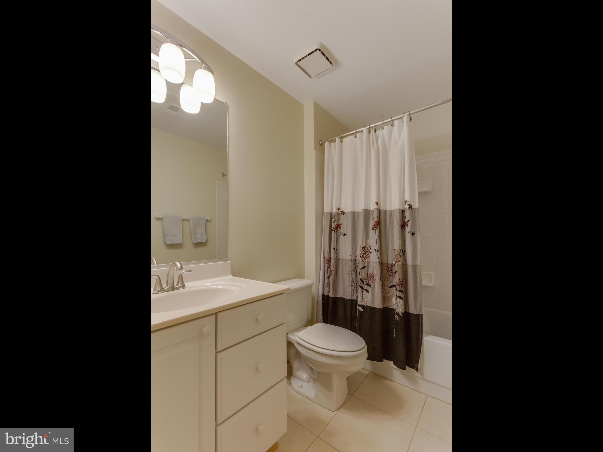 HUNTLEY MEADOWS - Residential